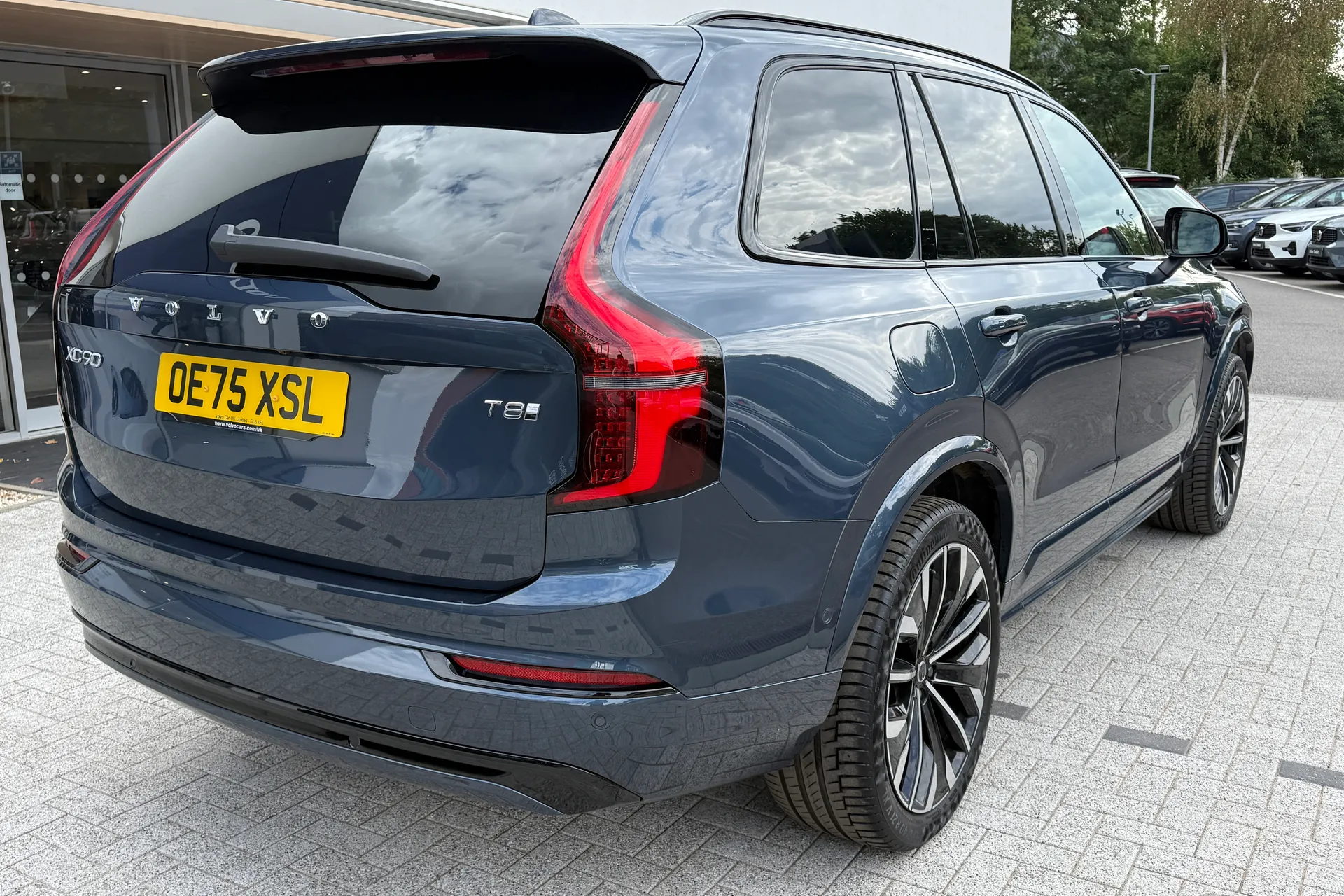 Volvo XC90 thumbnail image number 11