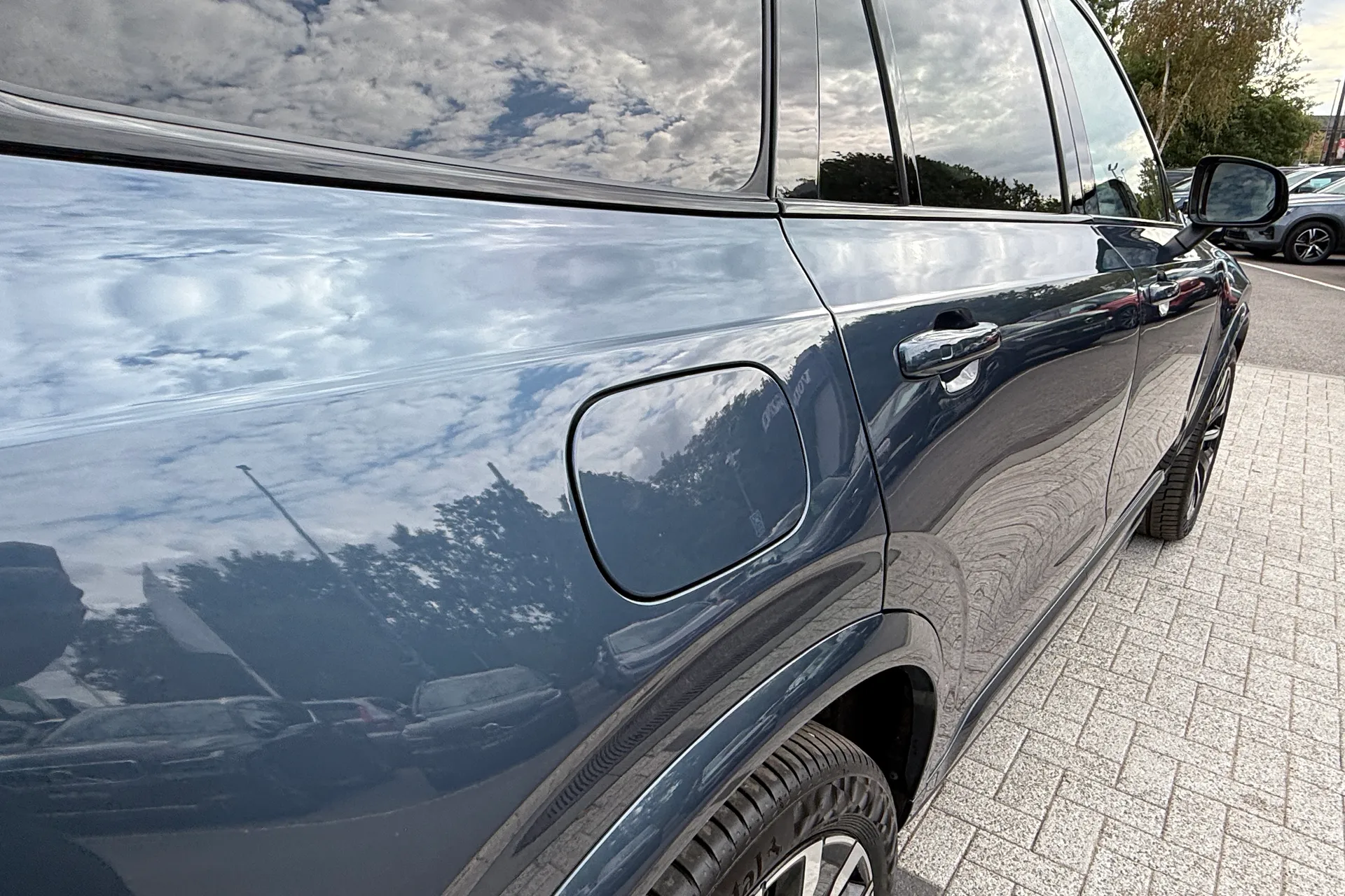 Volvo XC90 thumbnail image number 19