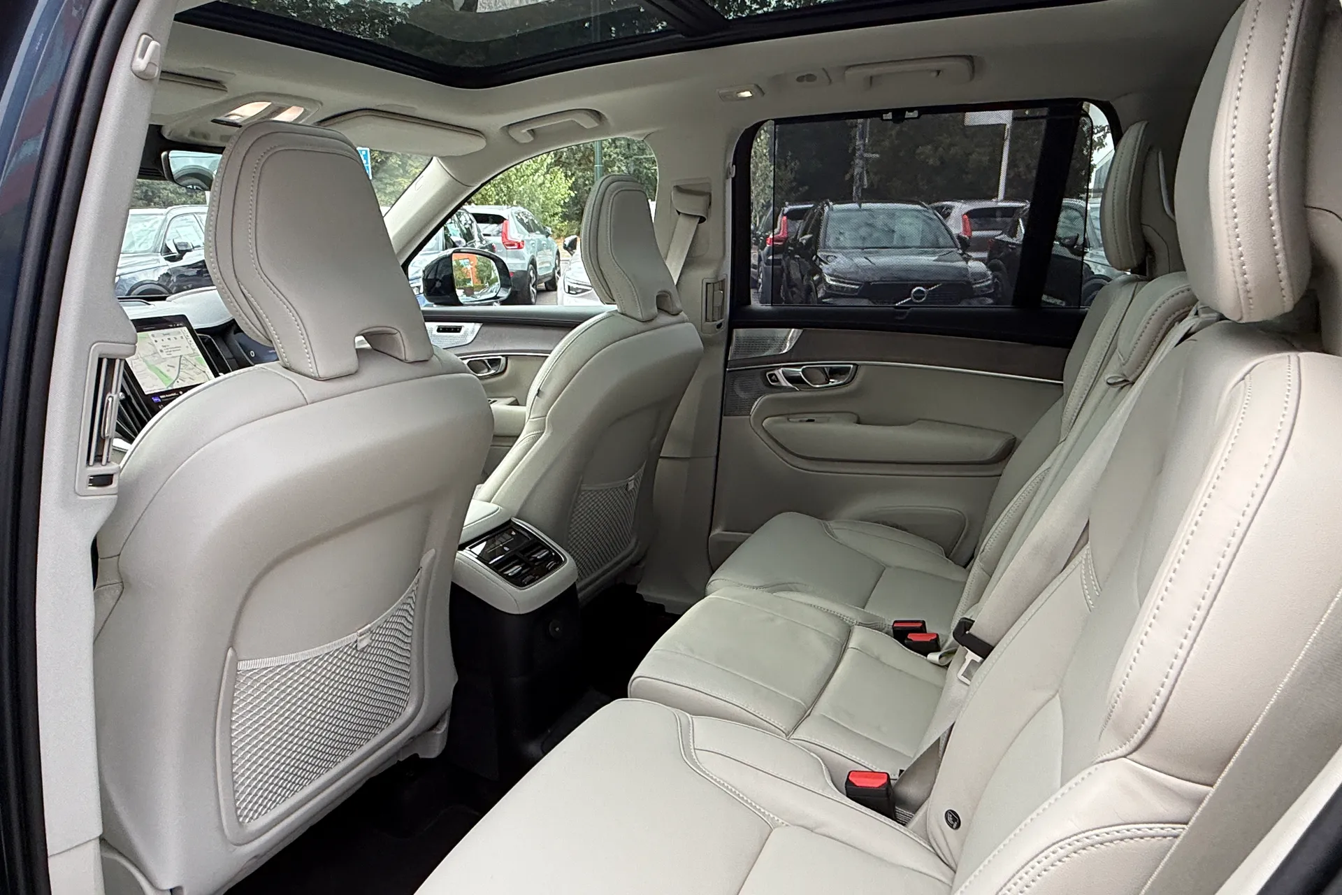 Volvo XC90 thumbnail image number 31