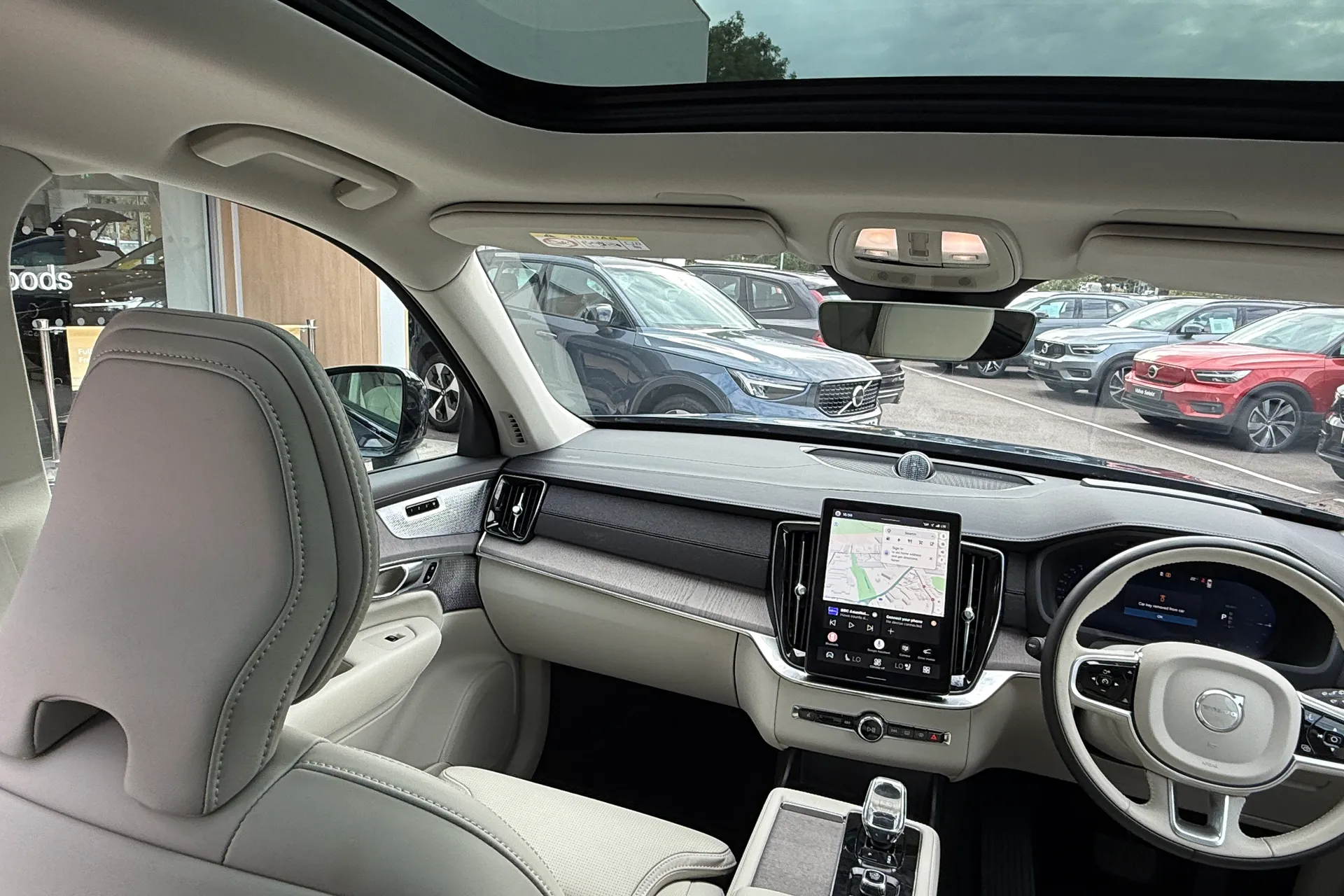 Volvo XC90 thumbnail image number 33
