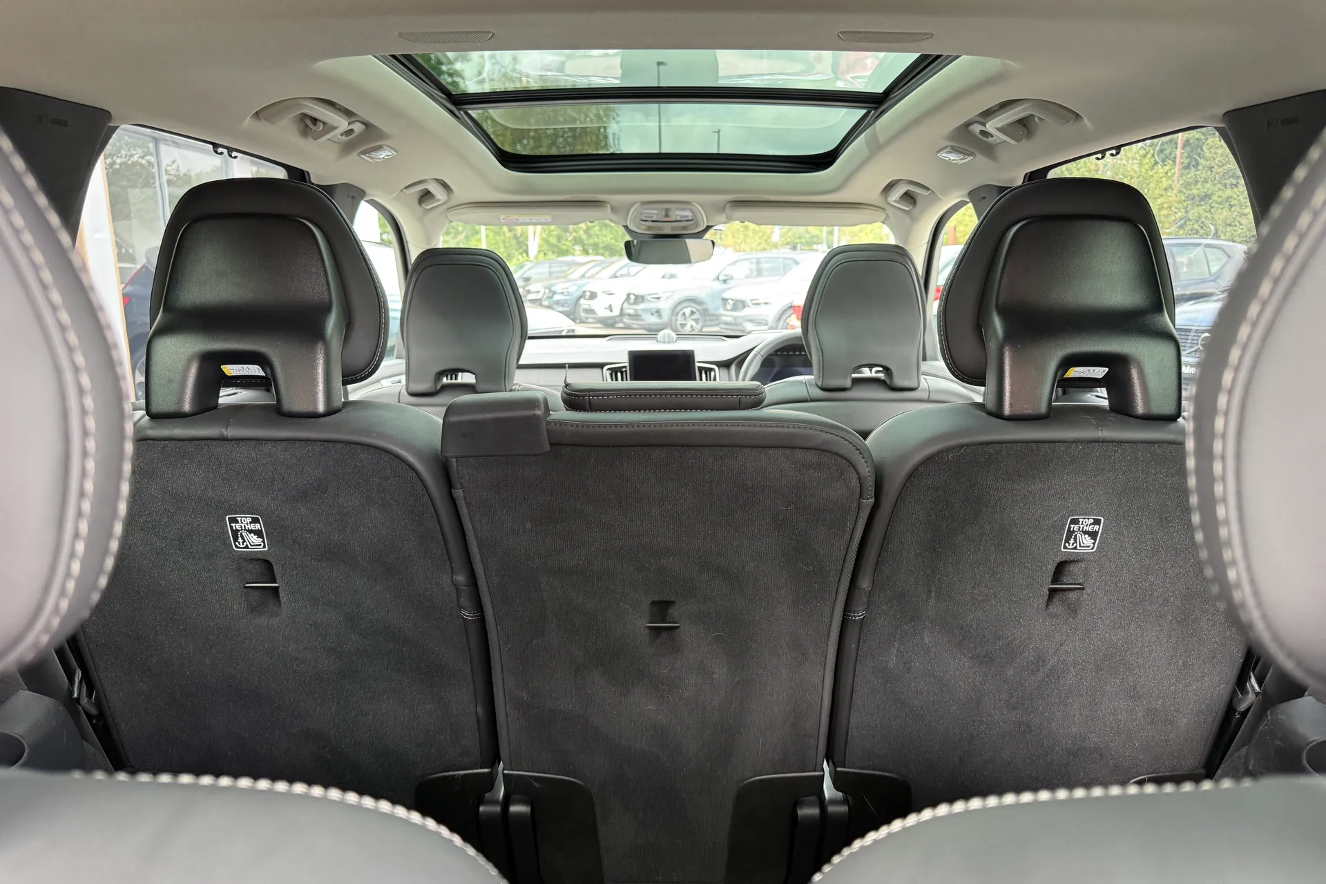 Volvo XC90 thumbnail image number 25