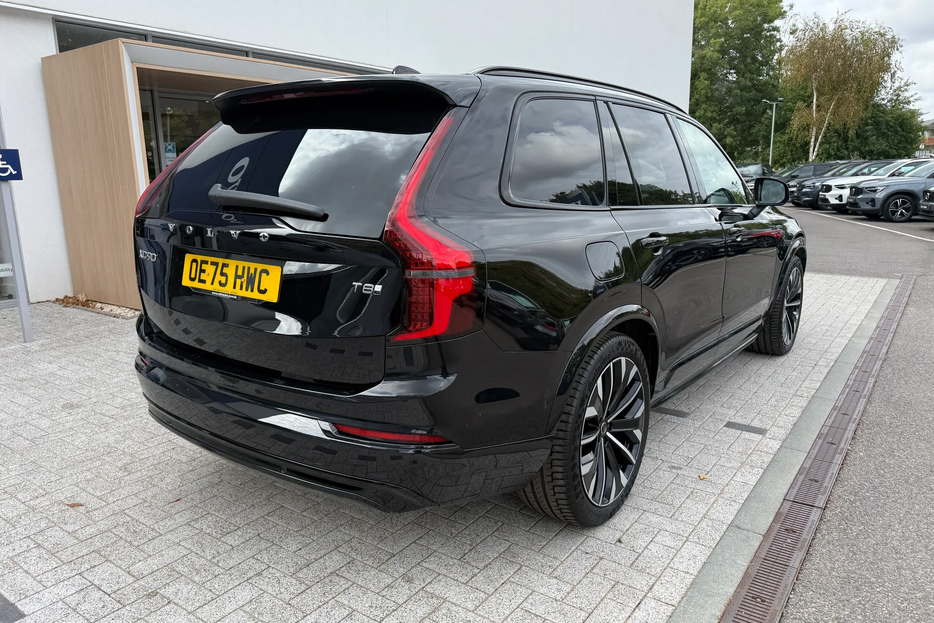 Volvo XC90 thumbnail image number 11