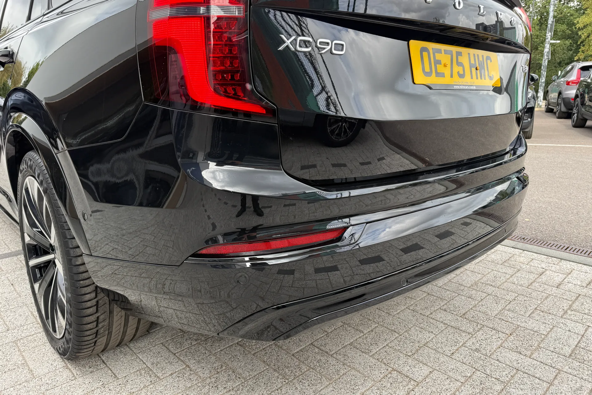 Volvo XC90 thumbnail image number 22