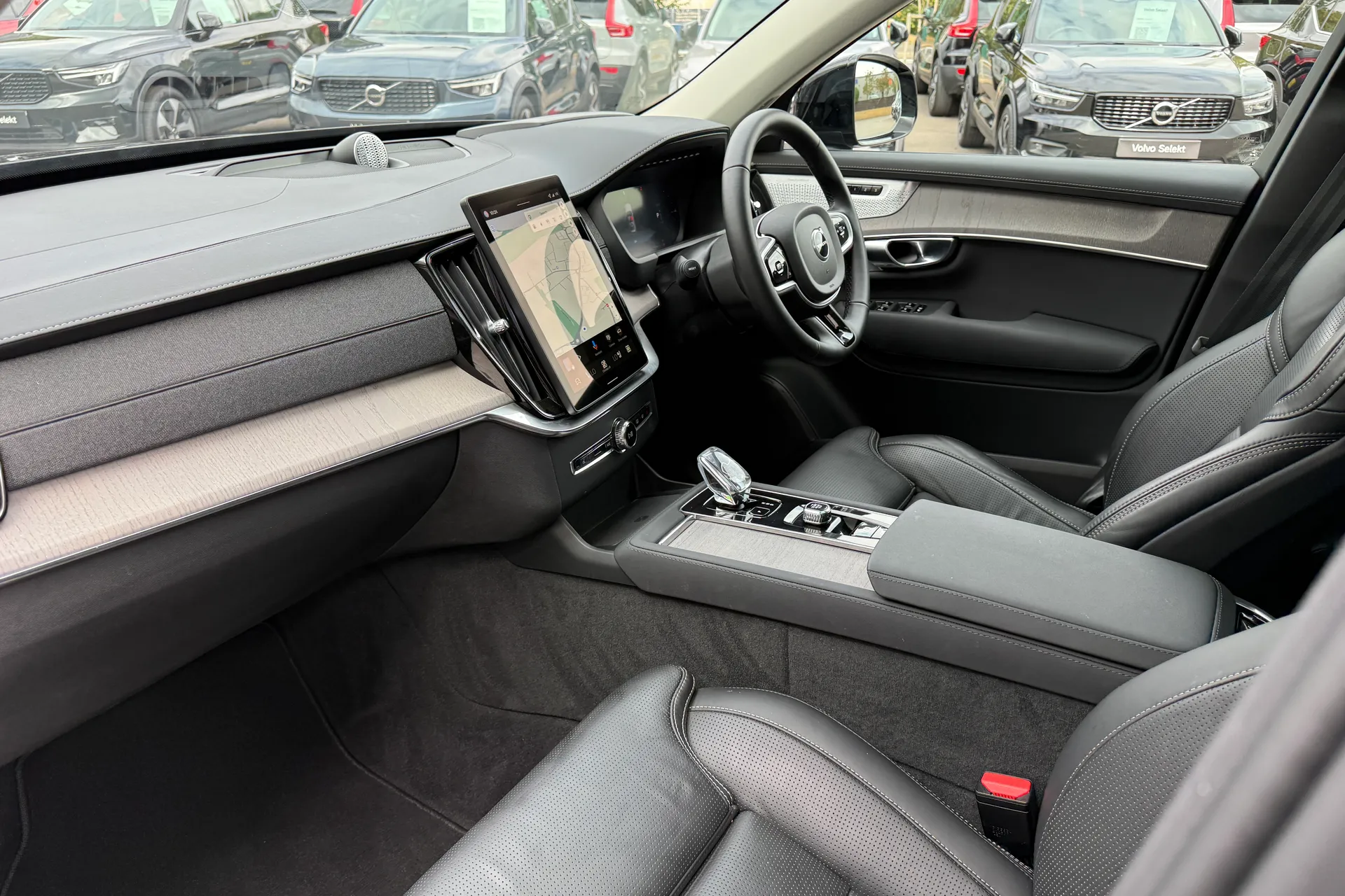Volvo XC90 thumbnail image number 29