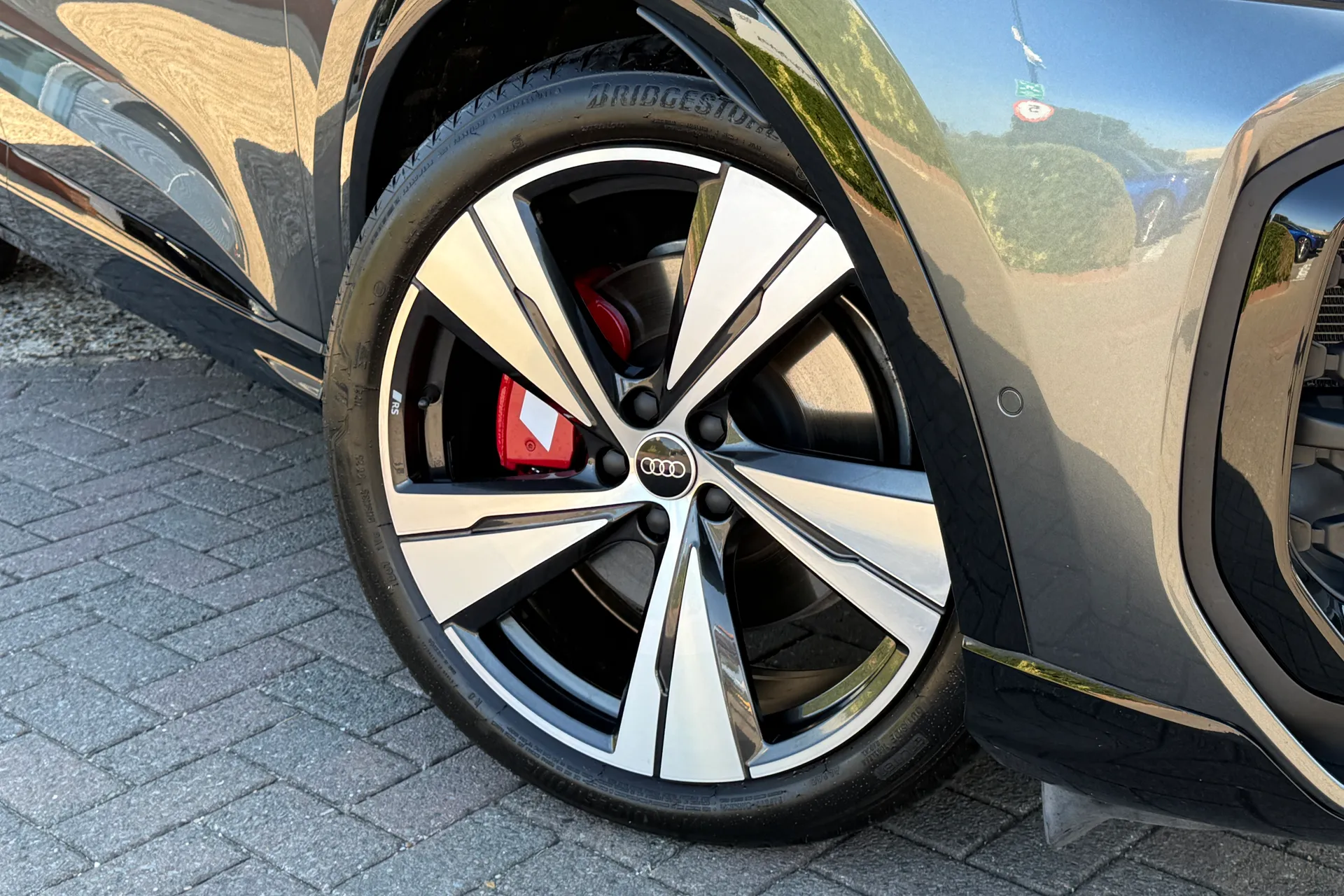 Audi Q5 thumbnail image number 7