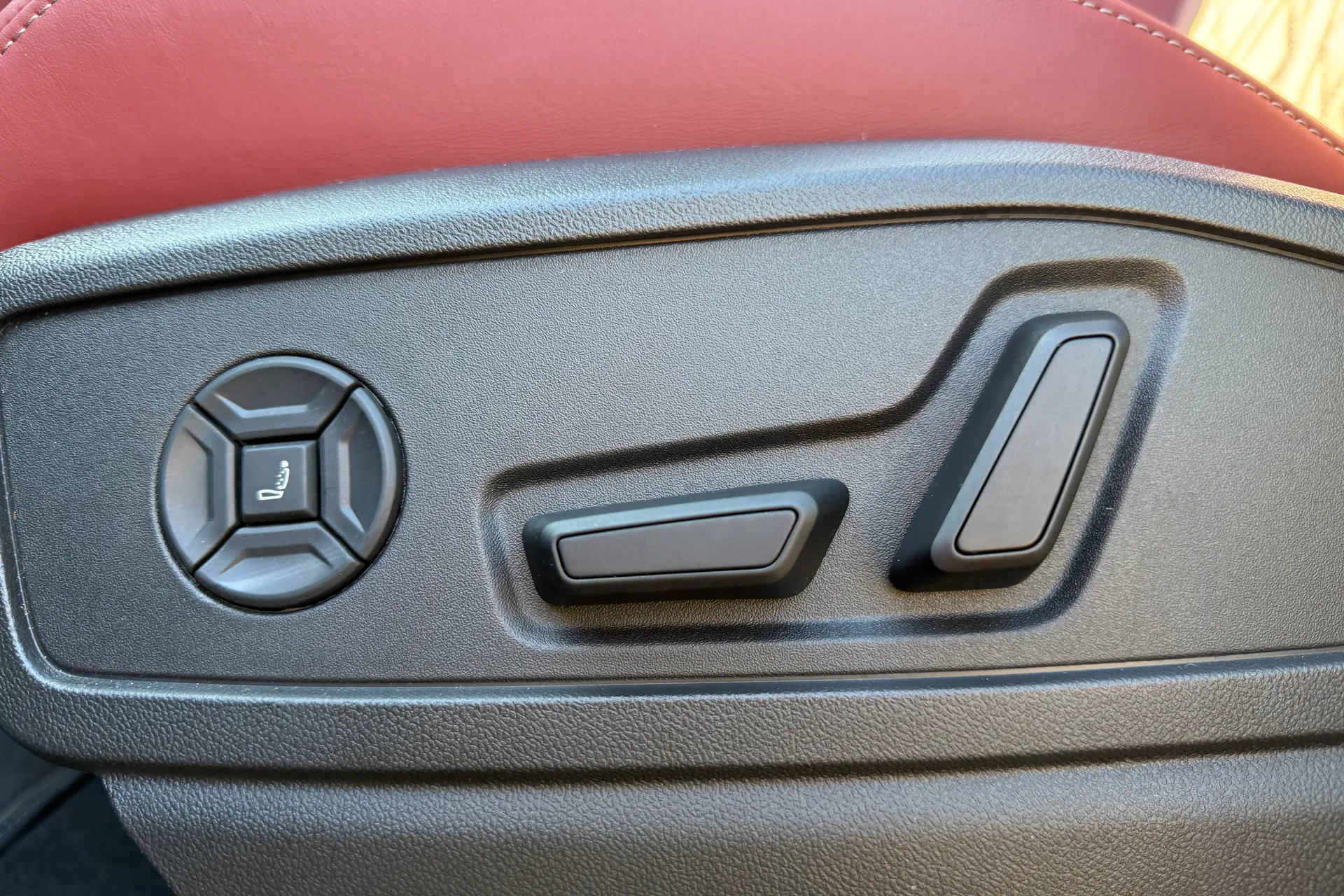 Audi Q5 thumbnail image number 26