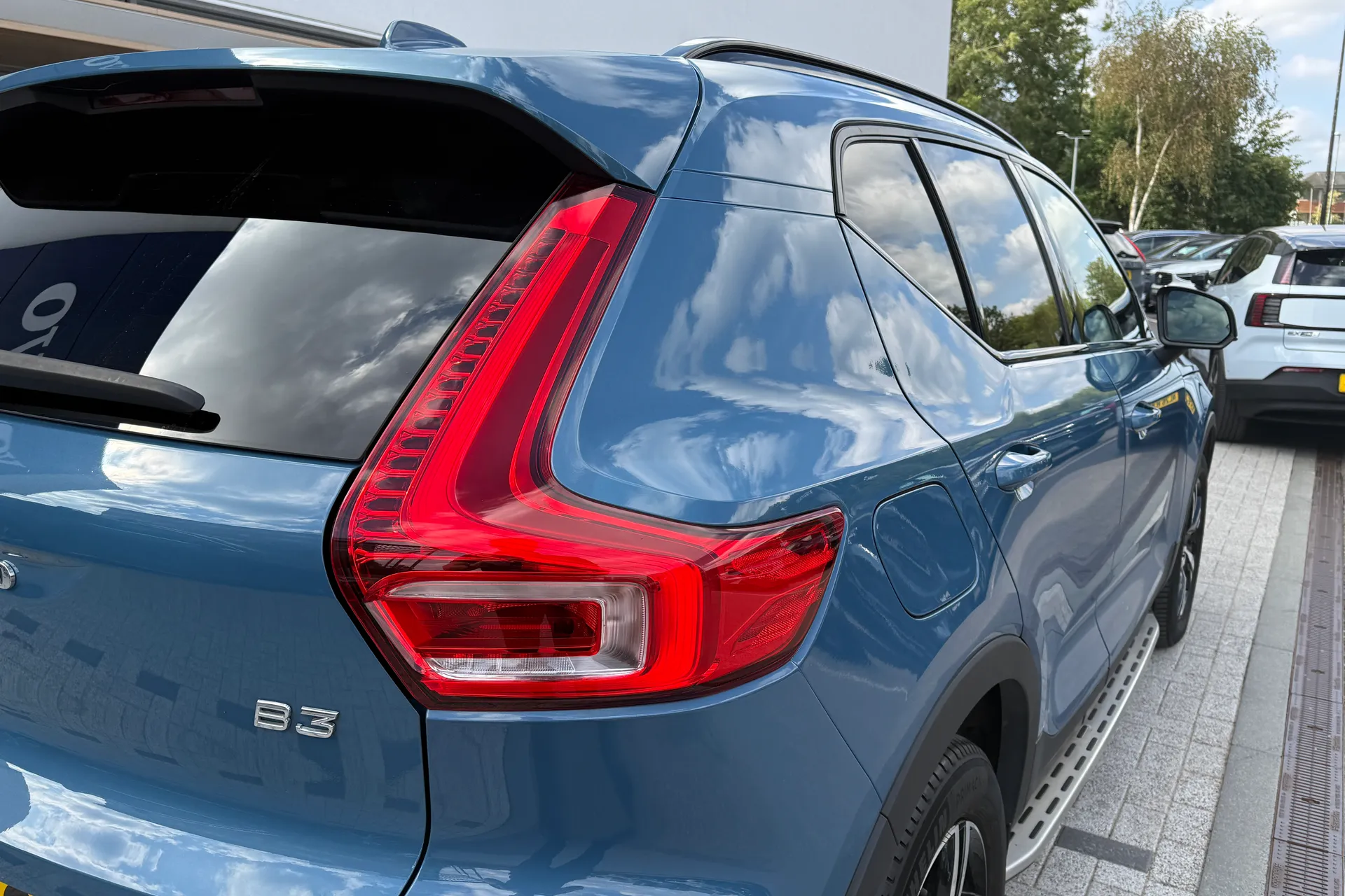 Volvo XC40 thumbnail image number 17