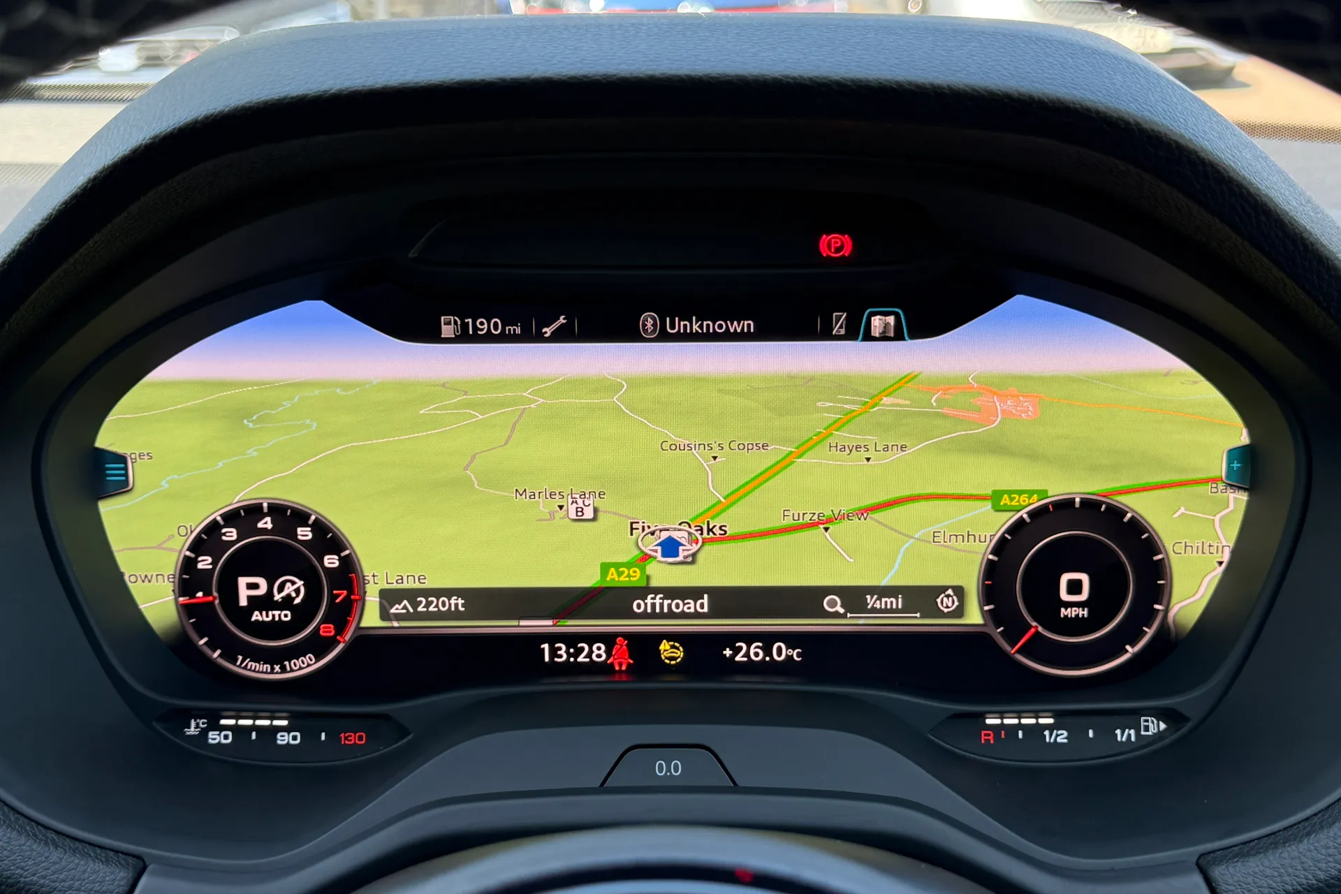 Audi Q2 thumbnail image number 14