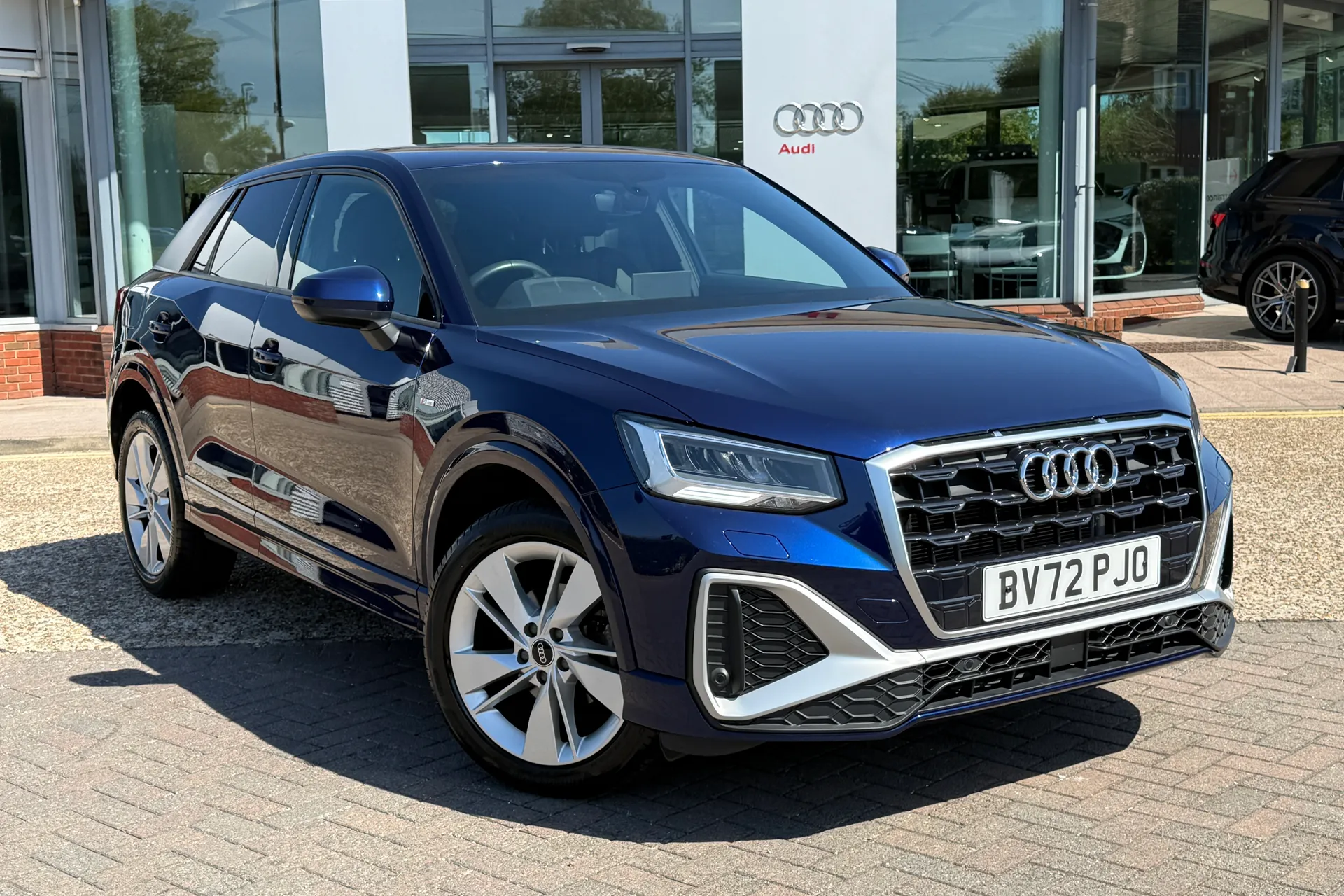 Audi Q2 thumbnail image number 23
