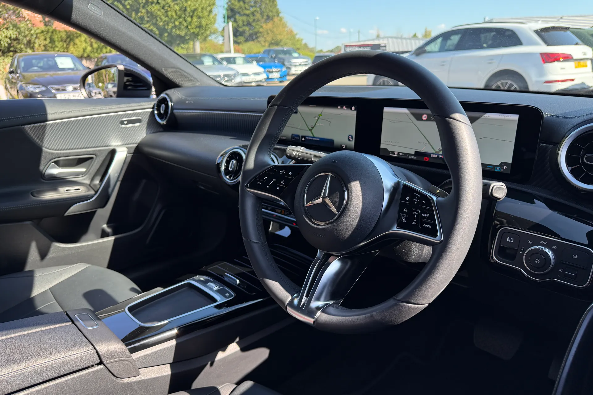 MERCEDES-BENZ CLA thumbnail image number 22