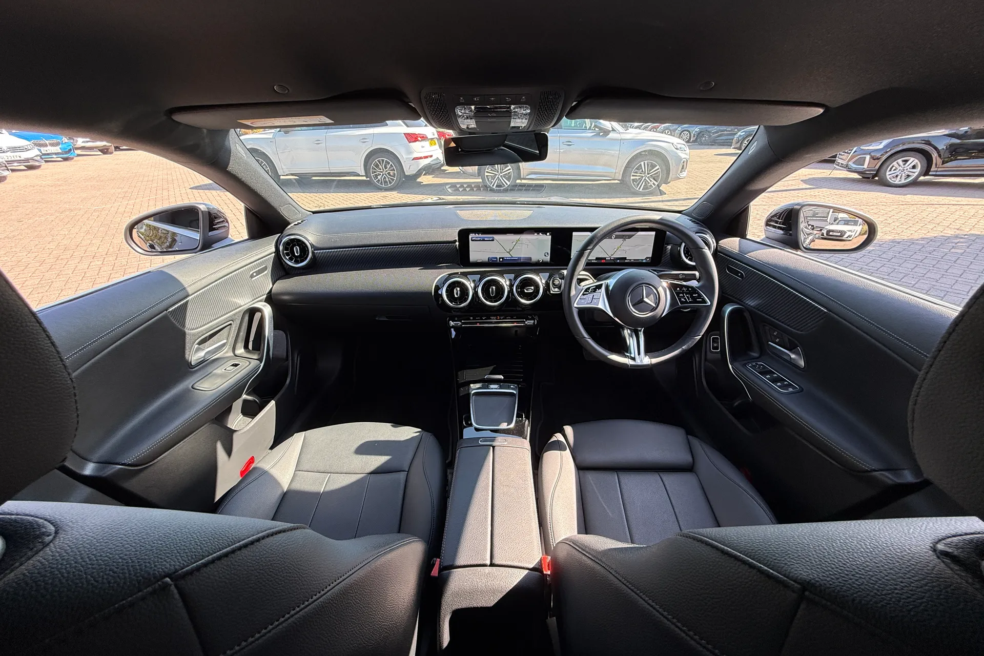 MERCEDES-BENZ CLA thumbnail image number 3