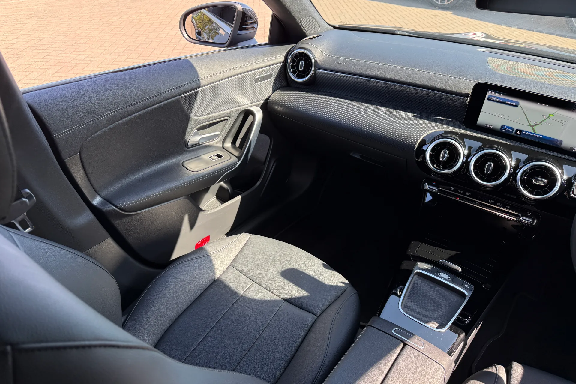 MERCEDES-BENZ CLA thumbnail image number 33