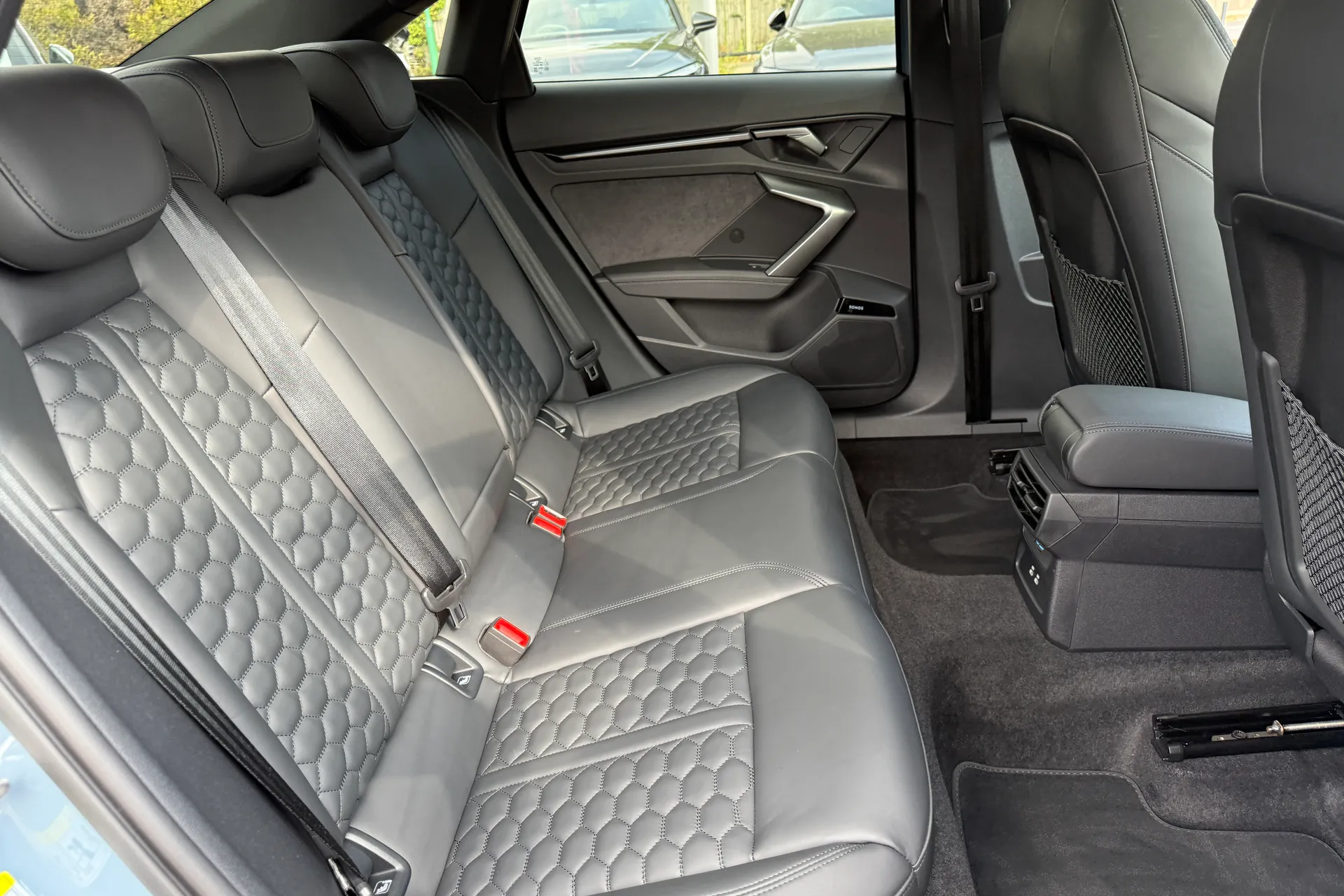Audi RS3 thumbnail image number 59