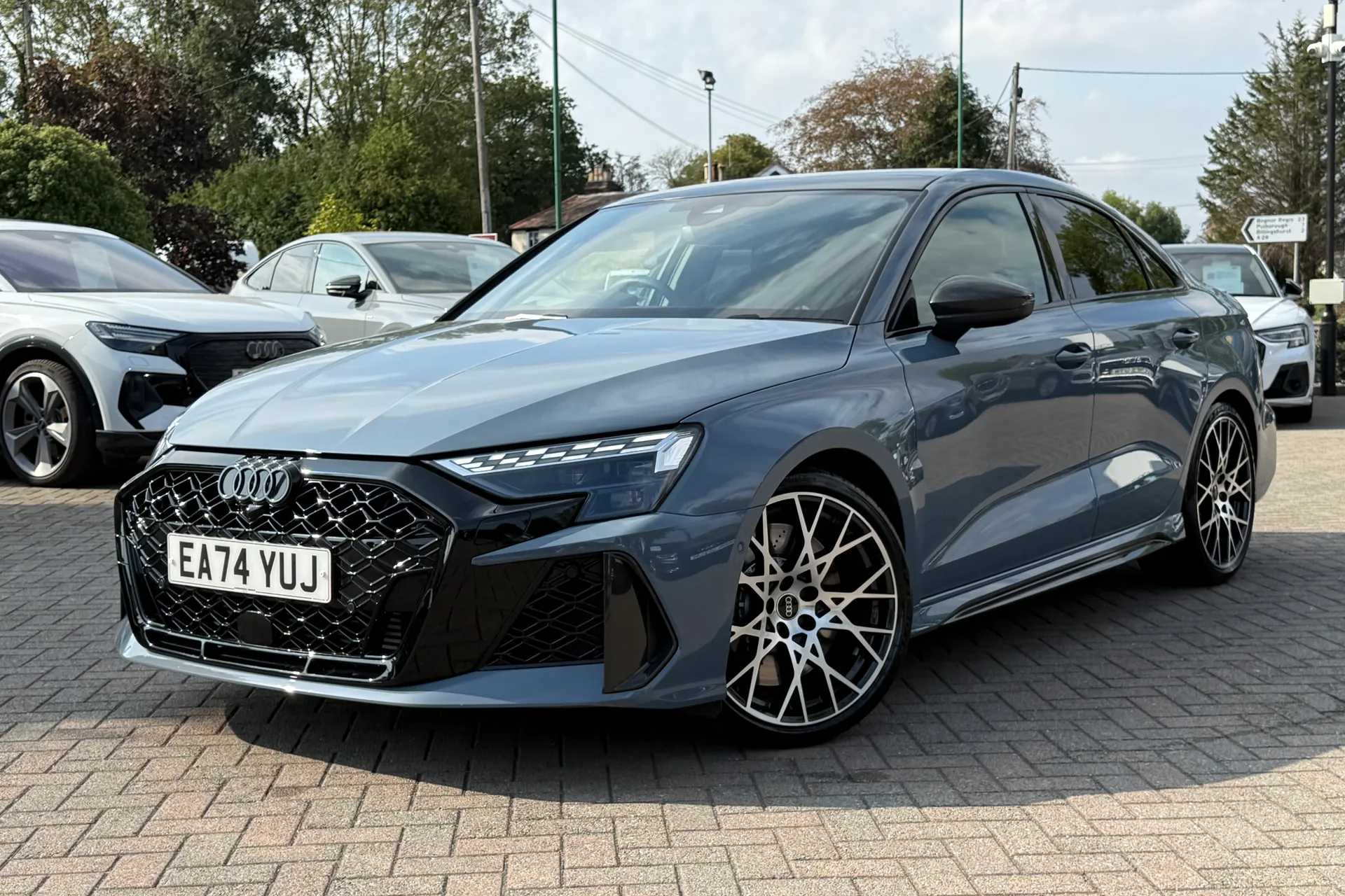Audi RS3 thumbnail image number 37