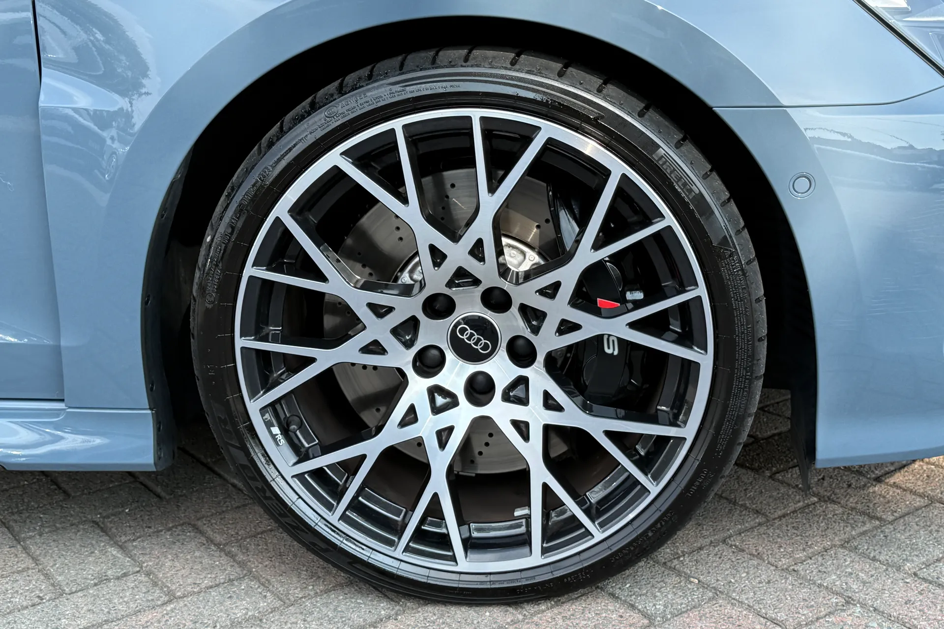 Audi RS3 thumbnail image number 64