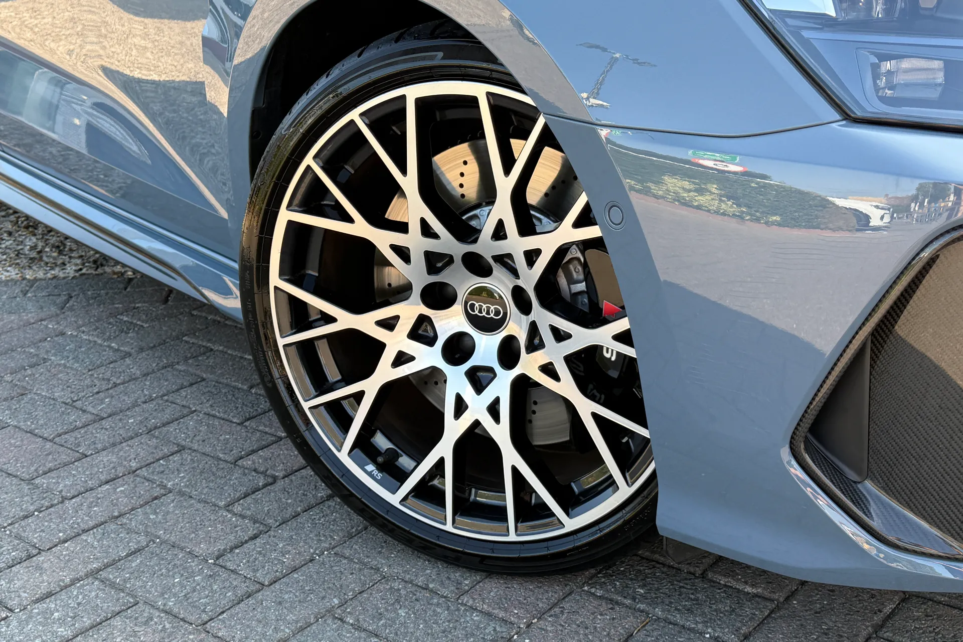 Audi RS3 thumbnail image number 7