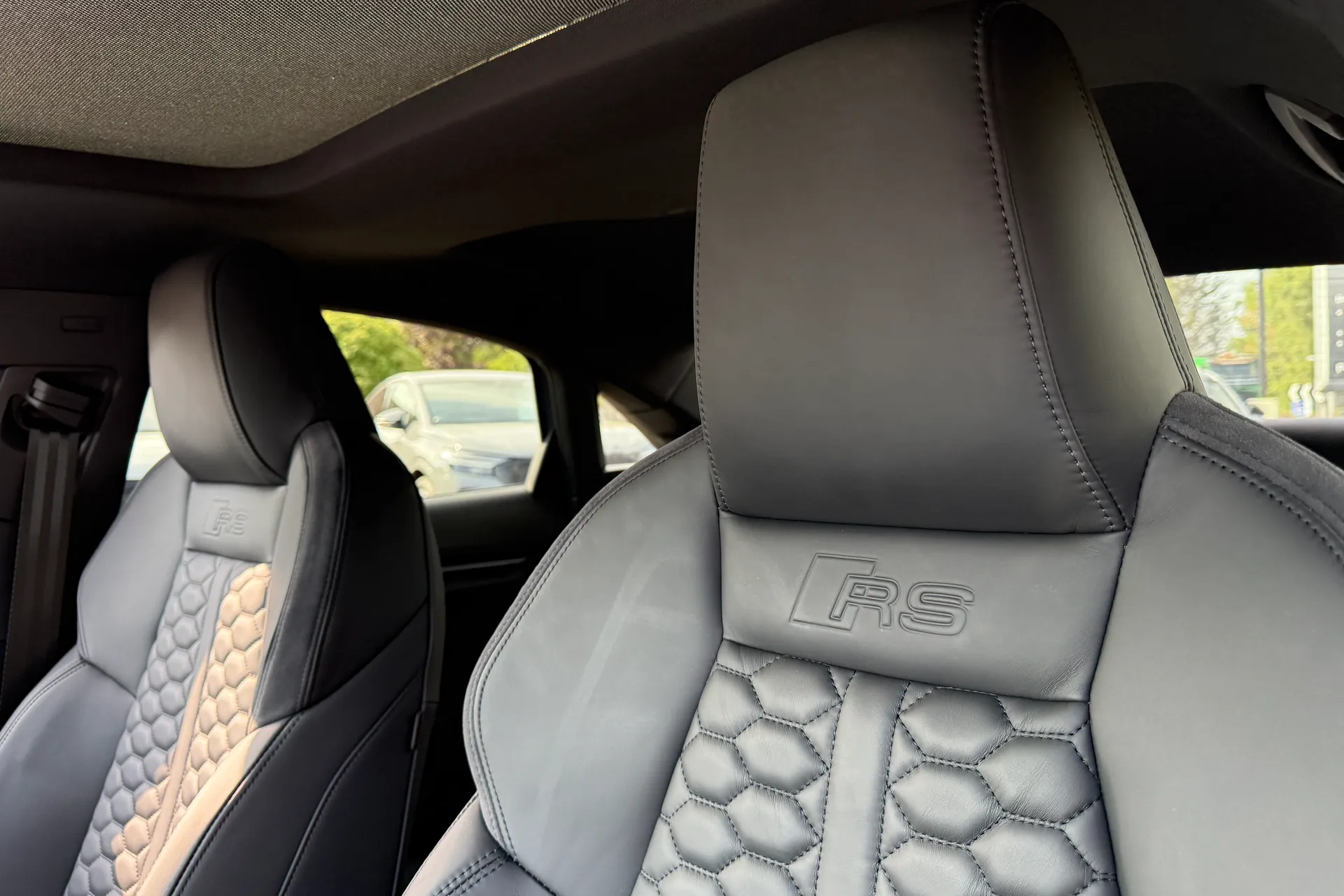 Audi RS3 thumbnail image number 42