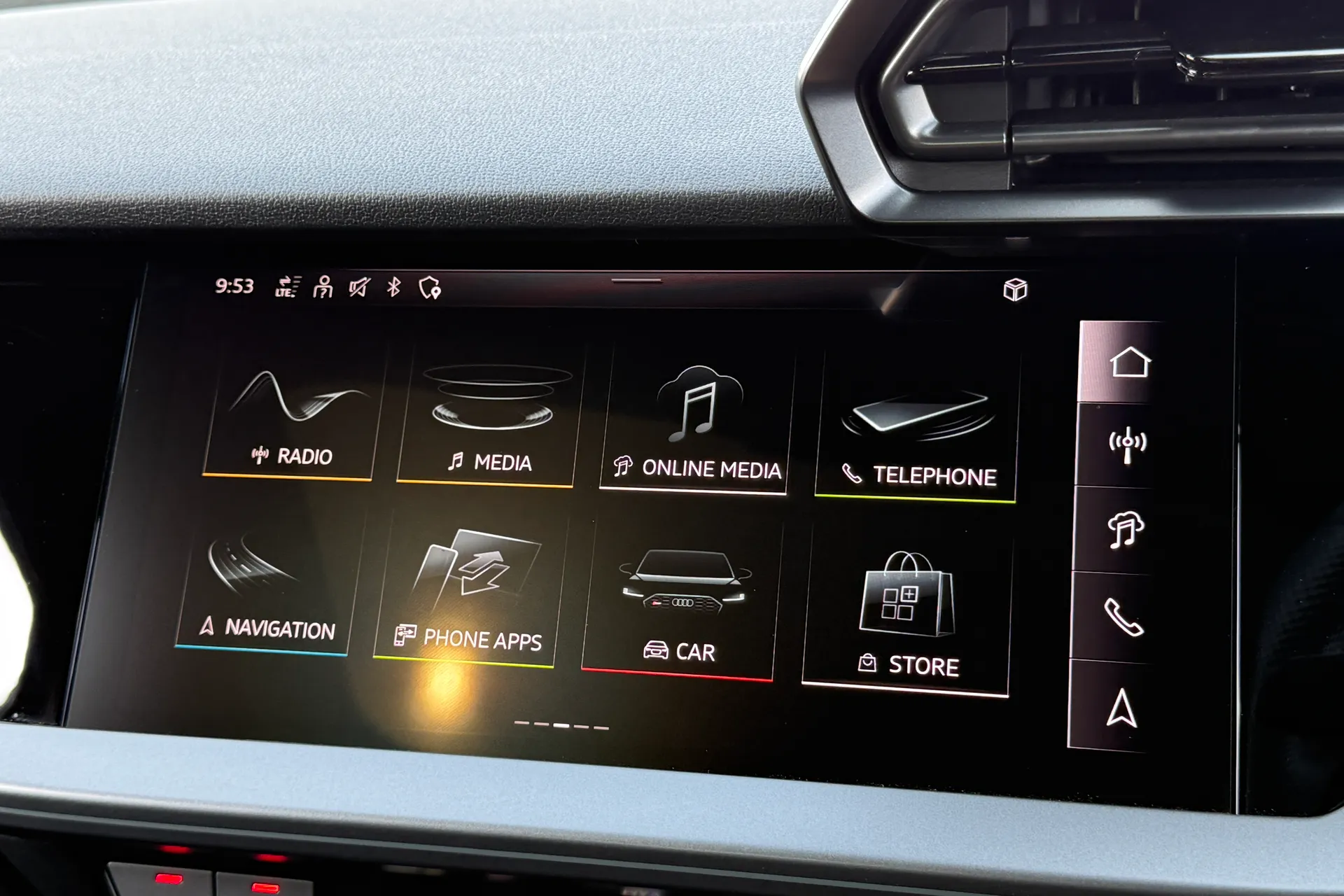 Audi RS3 thumbnail image number 21