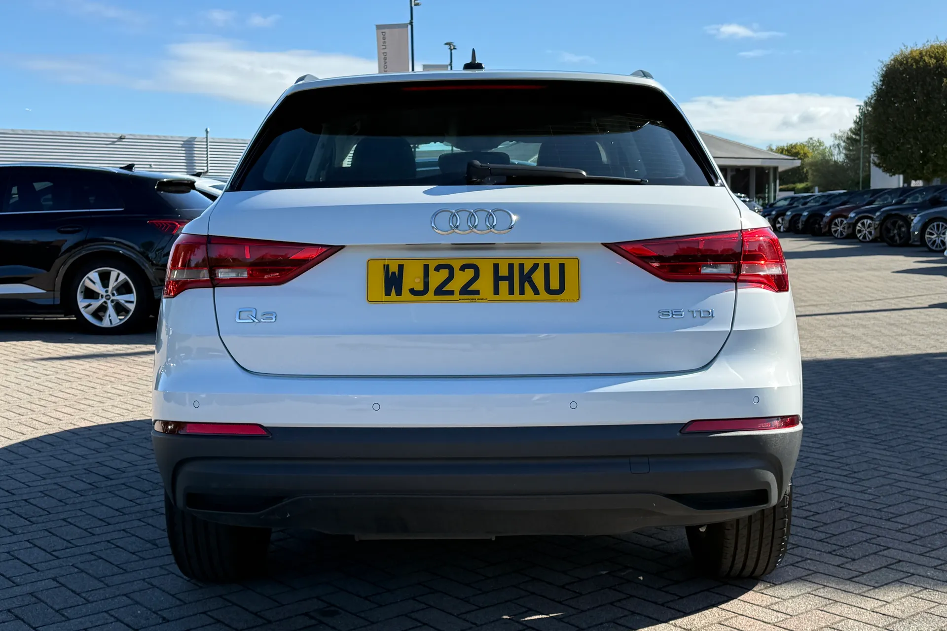 Audi Q3 thumbnail image number 31