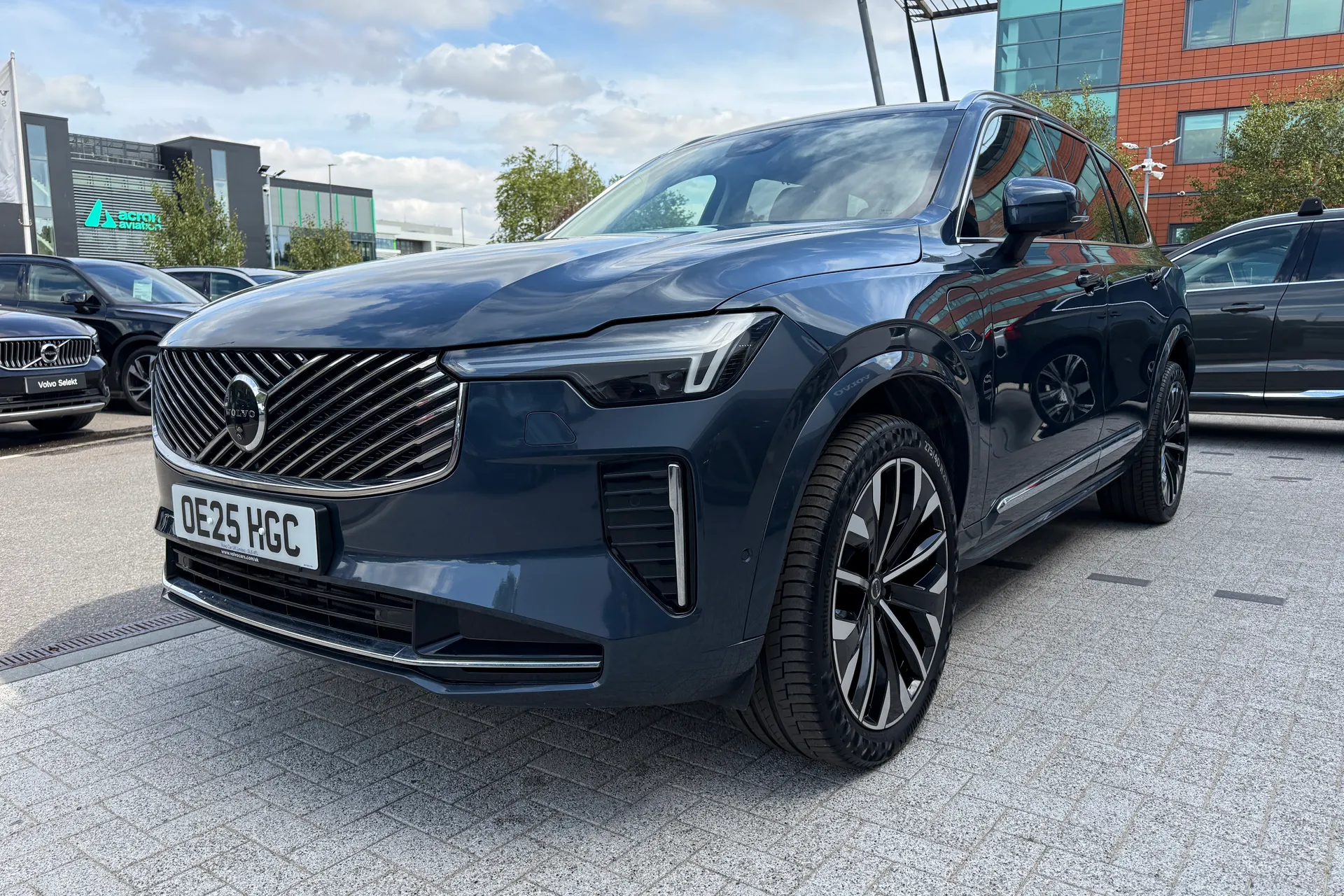 Volvo XC90 thumbnail image number 14