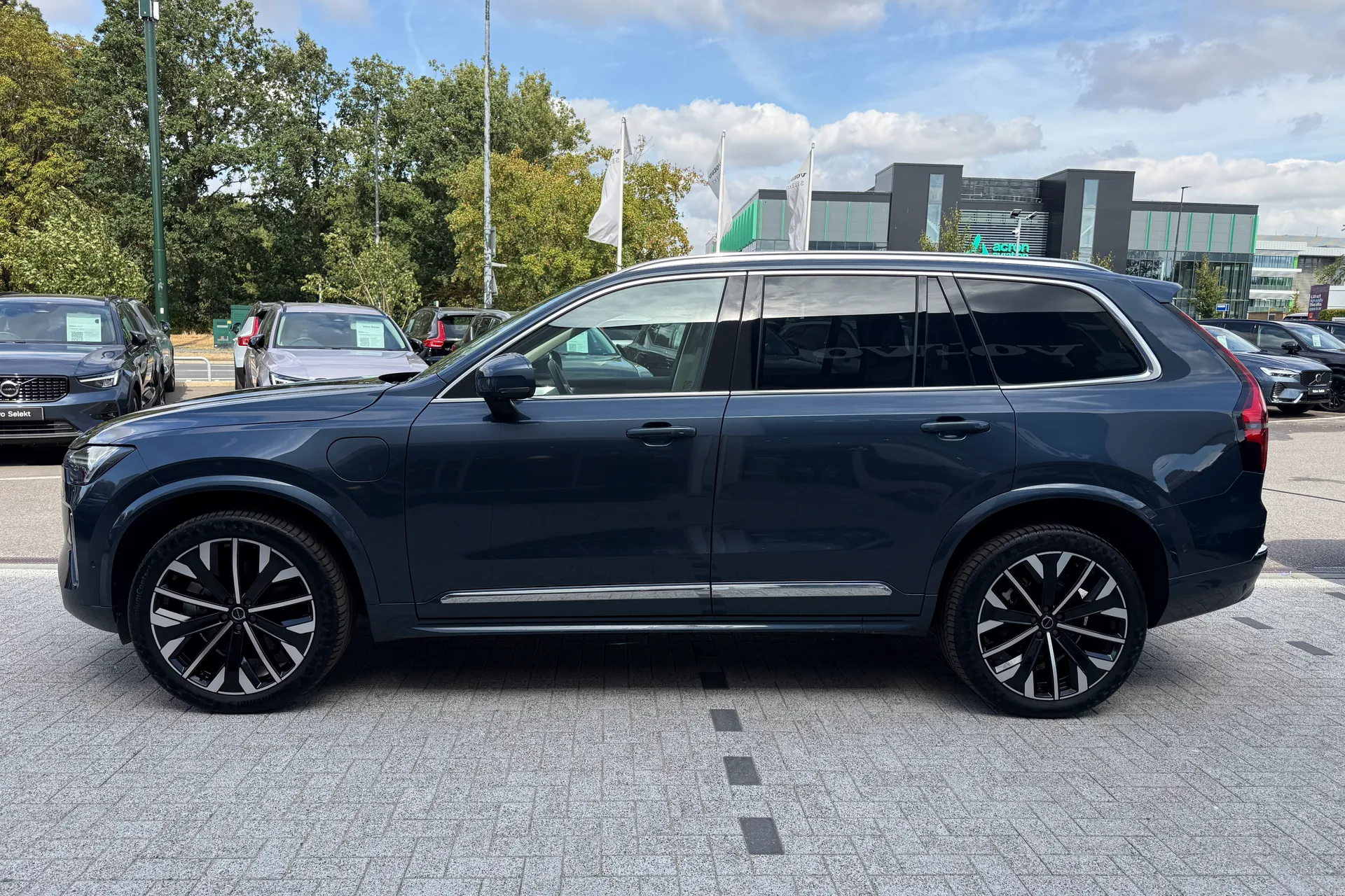 Volvo XC90 thumbnail image number 13