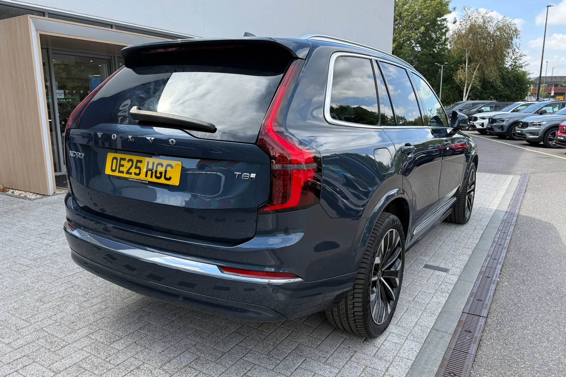 Volvo XC90 thumbnail image number 10