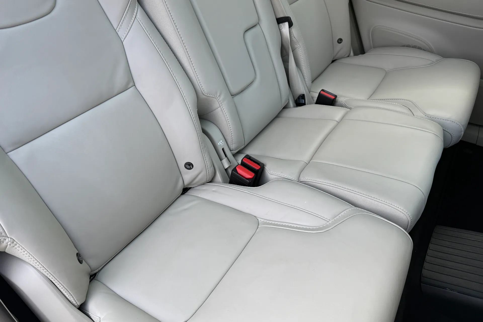 Volvo XC90 thumbnail image number 27