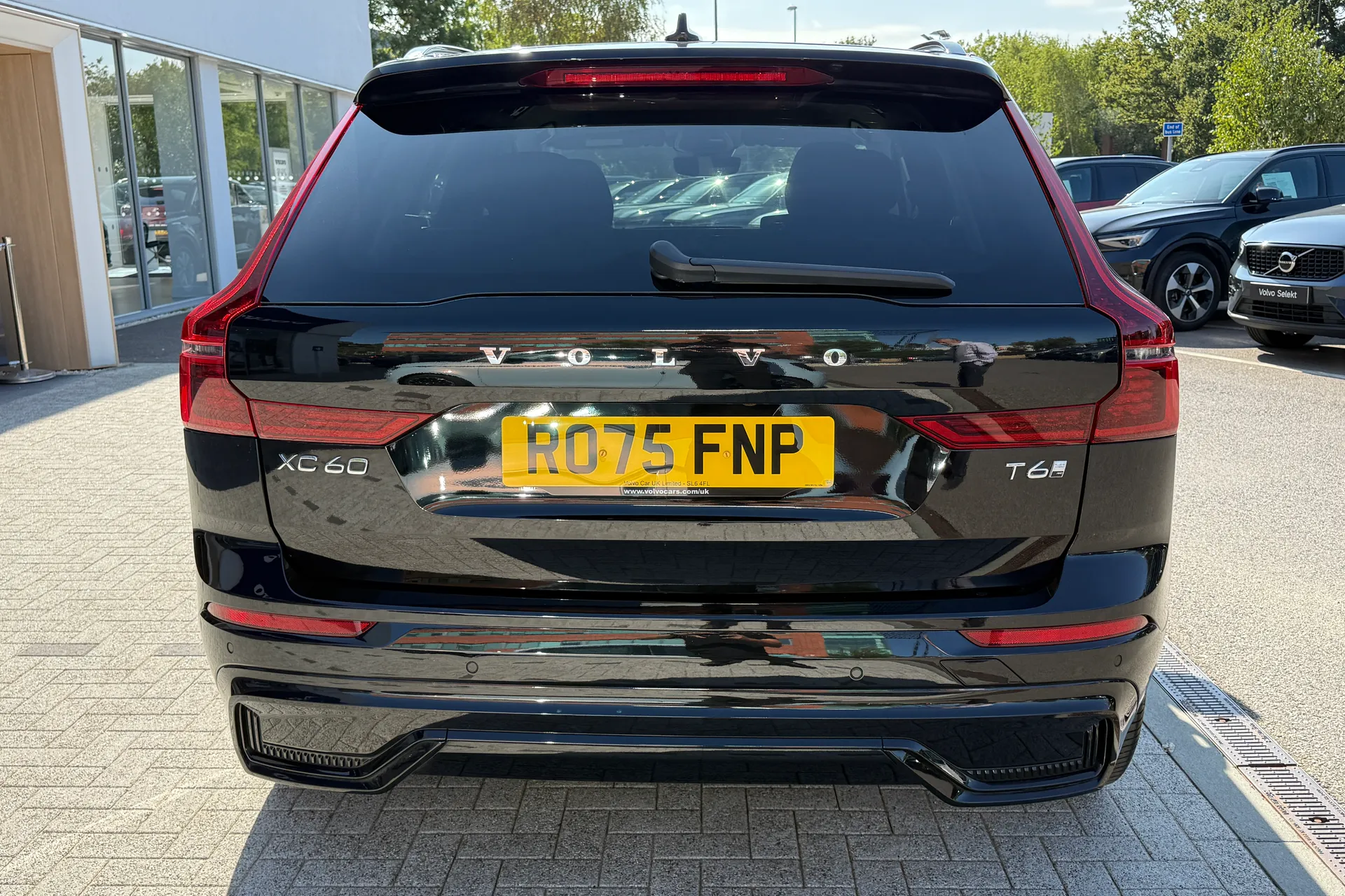 Volvo XC60 thumbnail image number 8