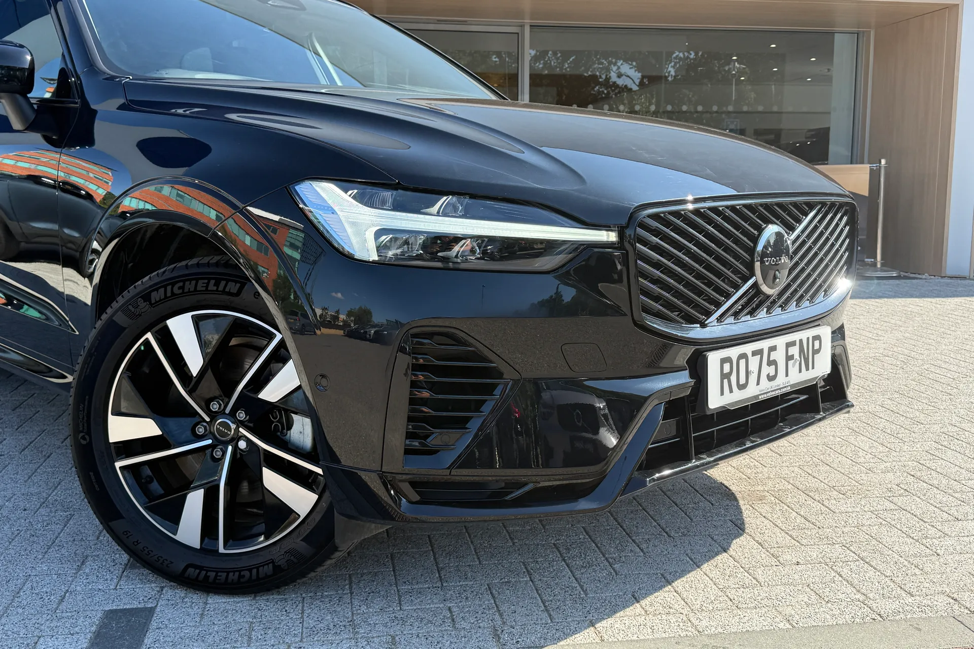 Volvo XC60 thumbnail image number 7