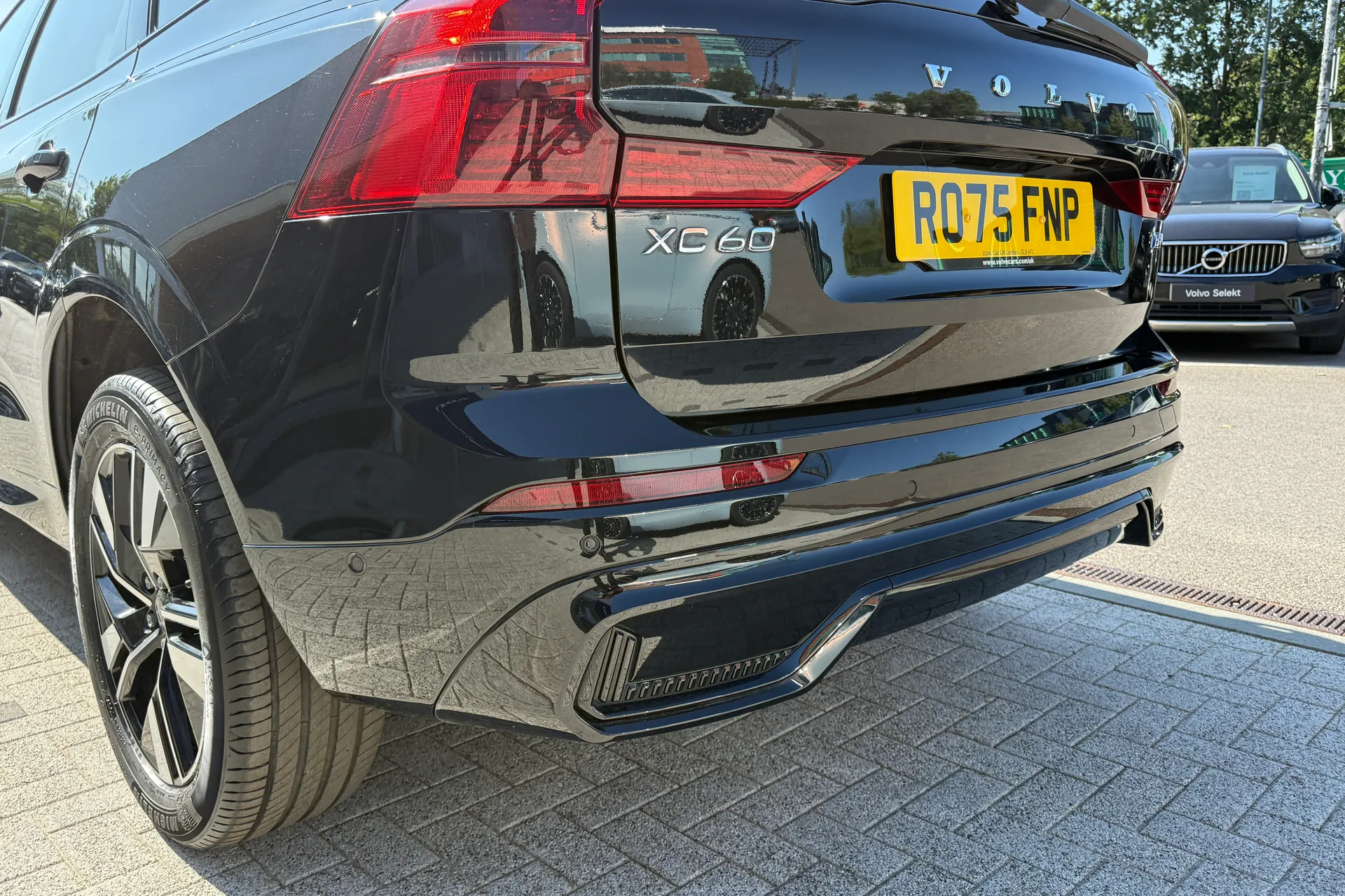 Volvo XC60 thumbnail image number 18