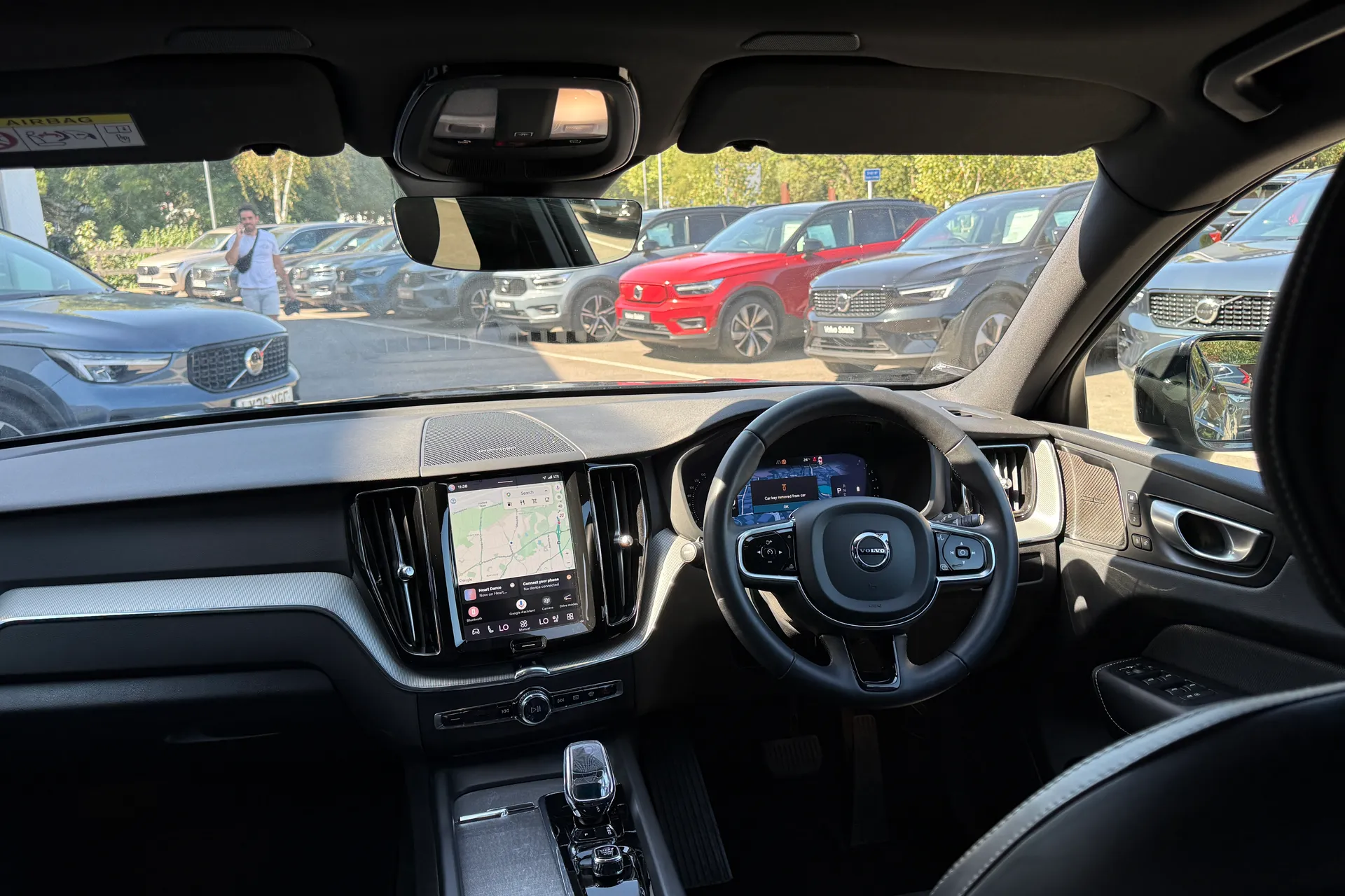 Volvo XC60 thumbnail image number 31