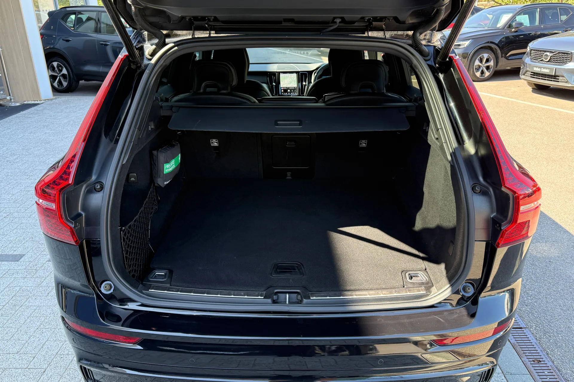 Volvo XC60 thumbnail image number 19