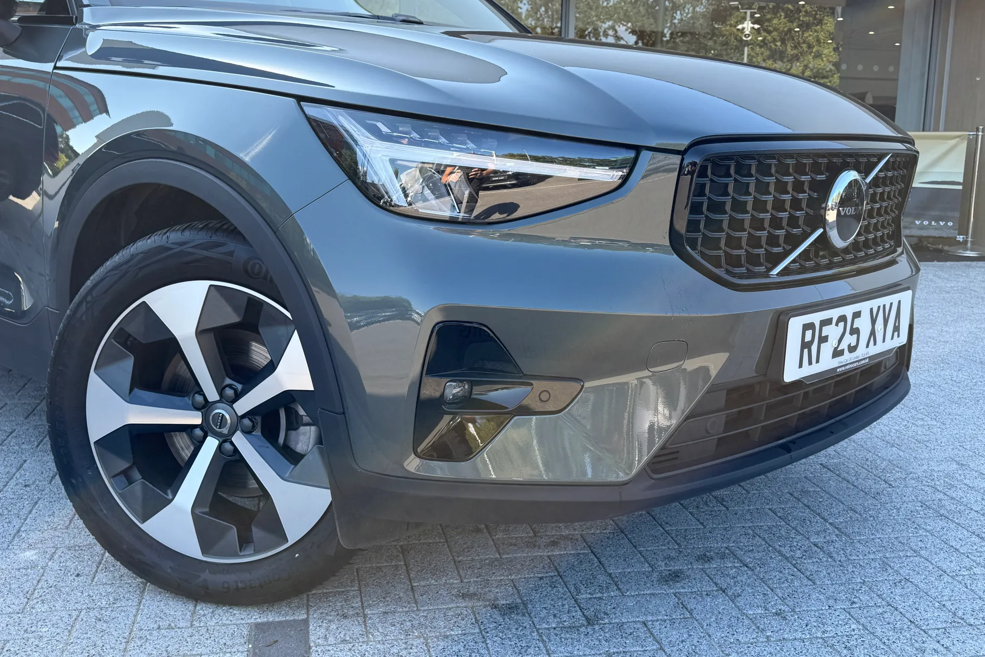Volvo XC40 thumbnail image number 7