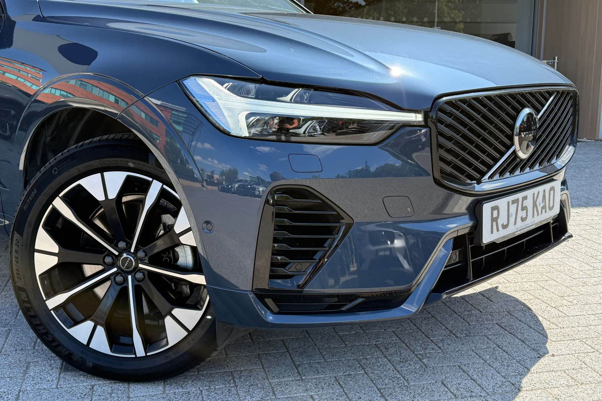 Volvo XC60 thumbnail image number 7