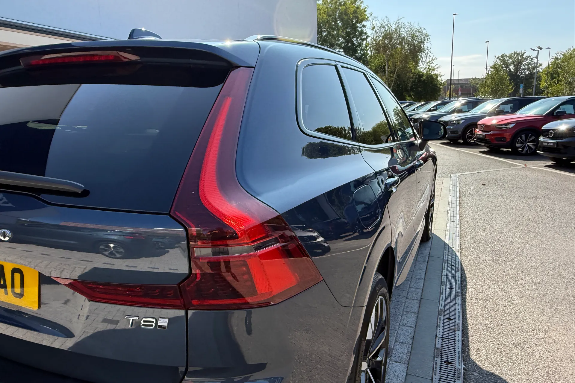 Volvo XC60 thumbnail image number 17