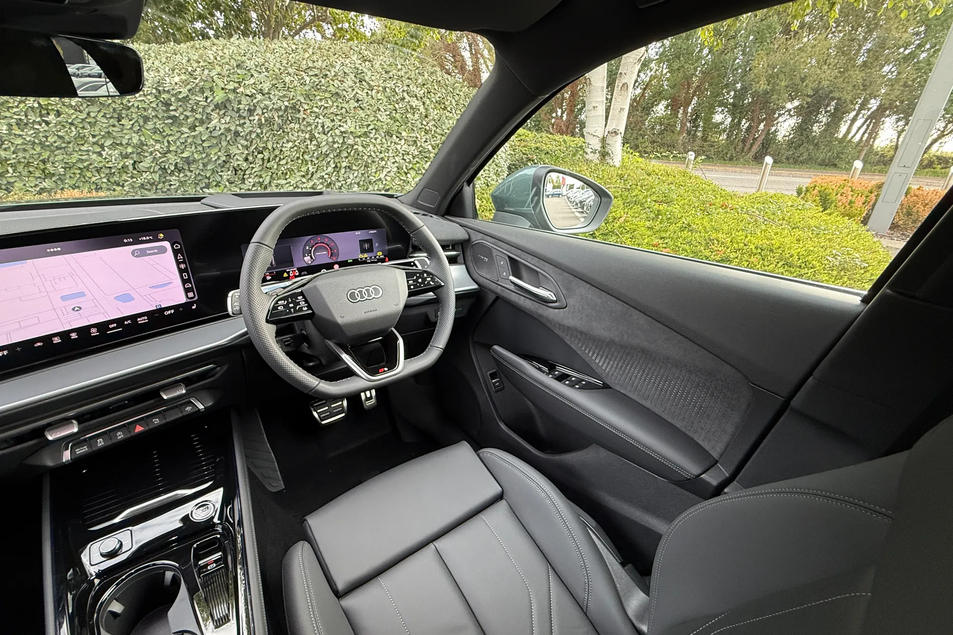 Audi Q3 thumbnail image number 52
