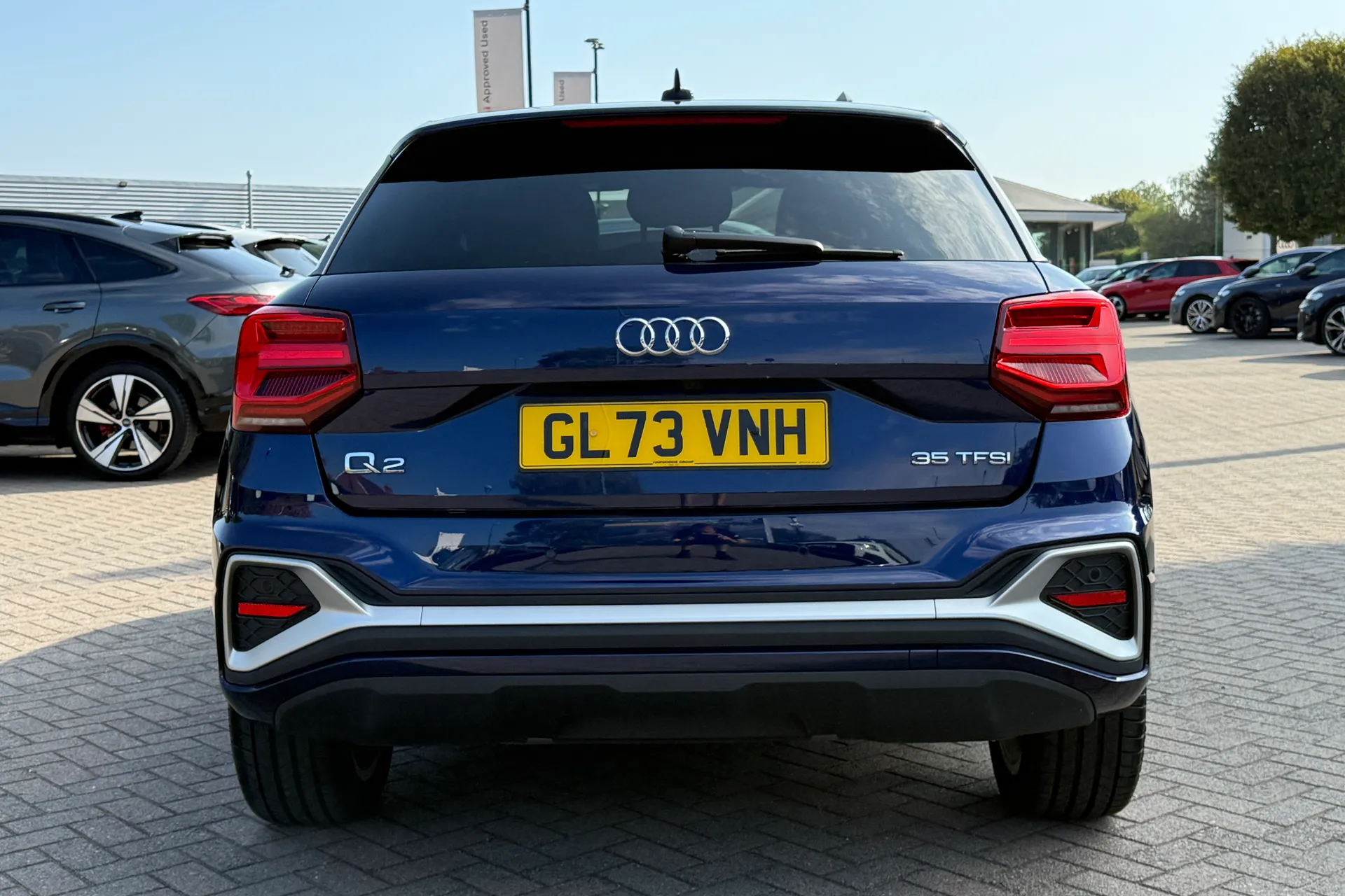 Audi Q2 thumbnail image number 38