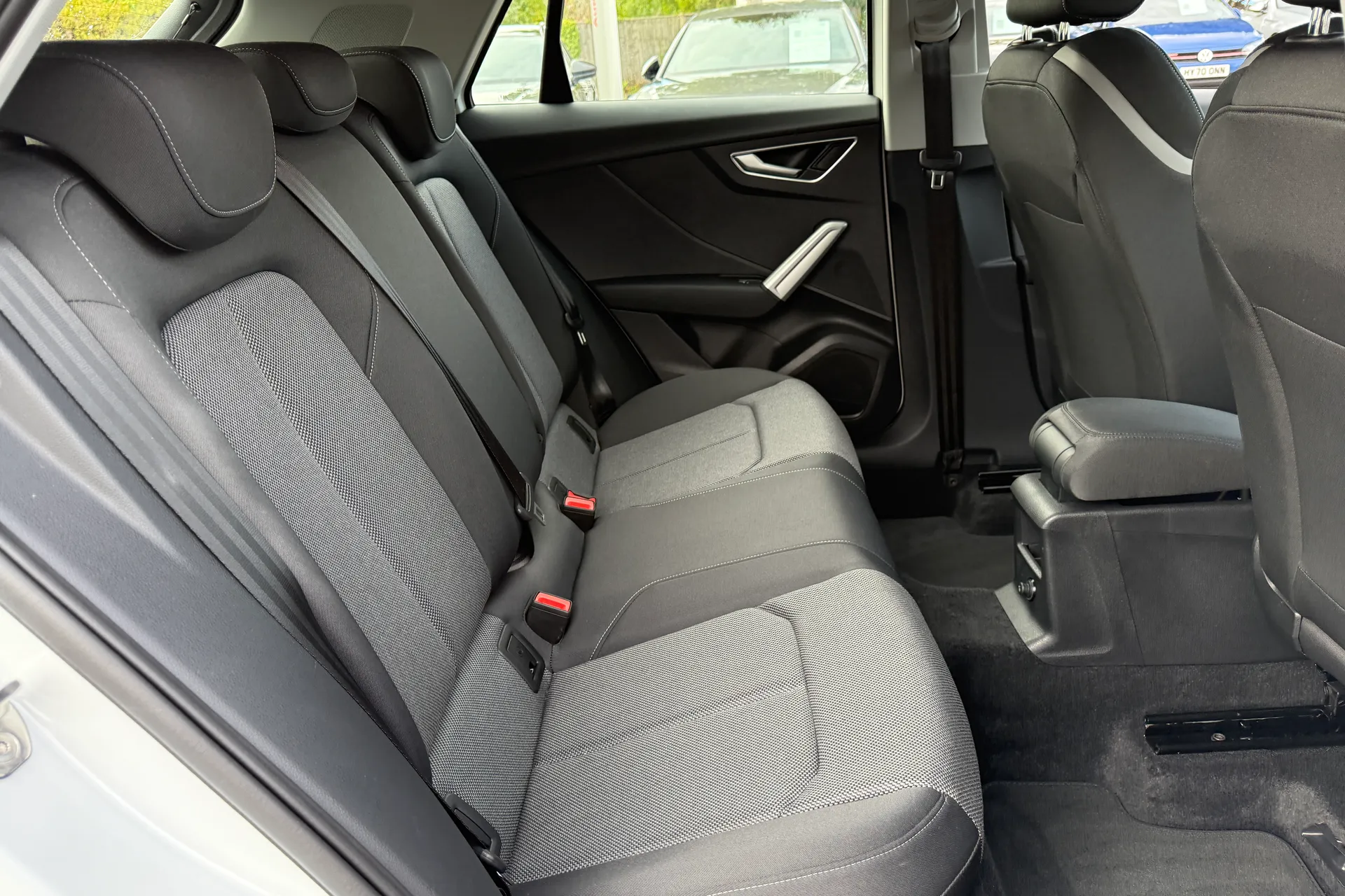 Audi Q2 thumbnail image number 39