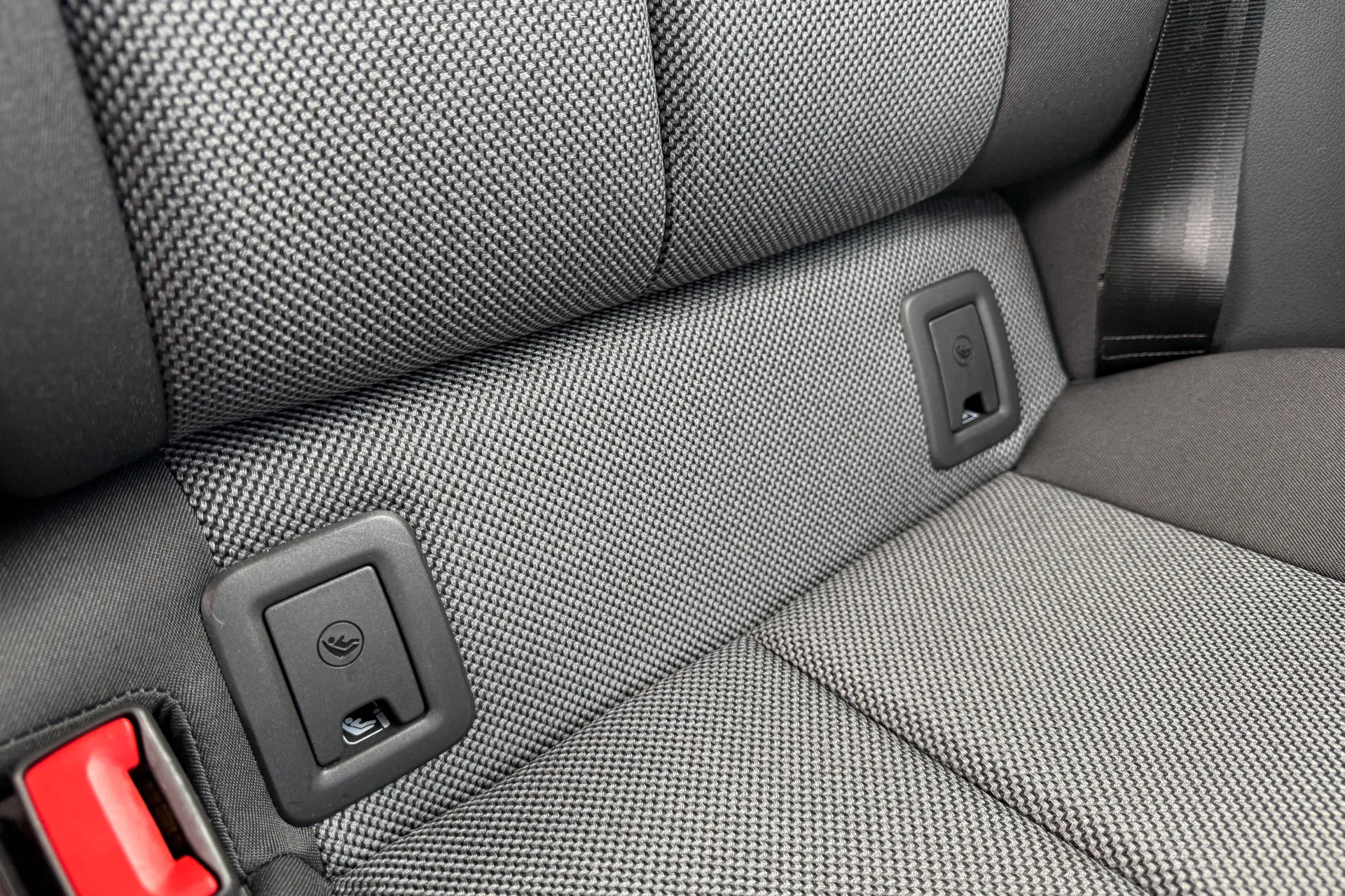 Audi Q2 thumbnail image number 38