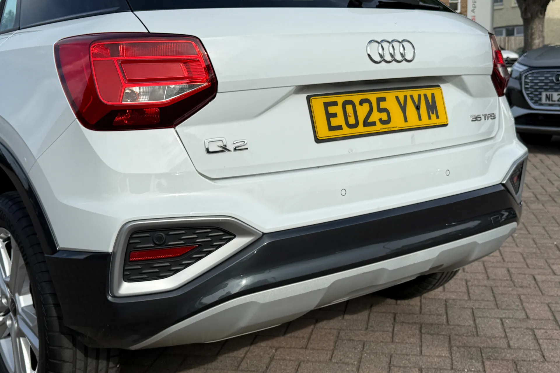 Audi Q2 thumbnail image number 43