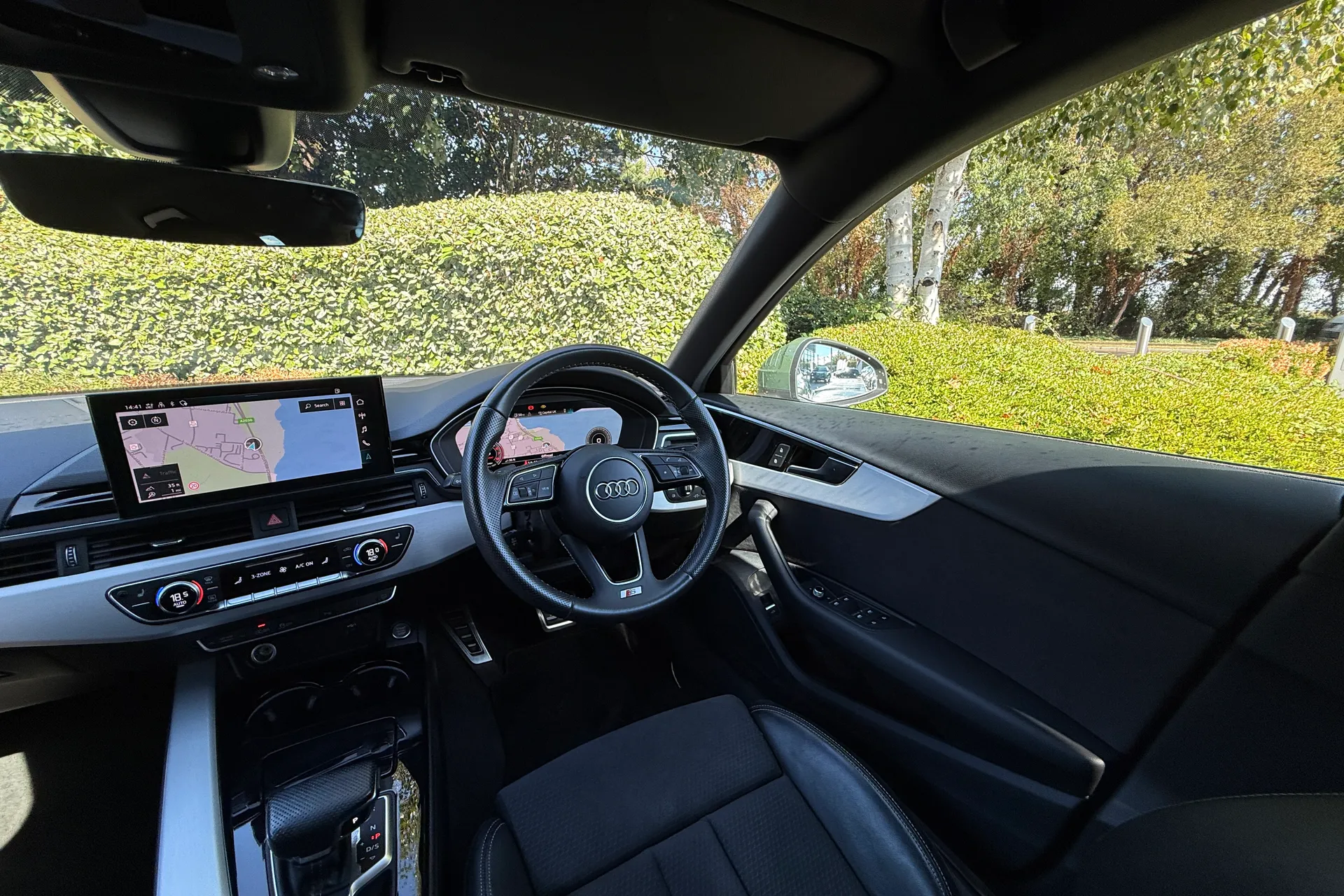 Audi A4 thumbnail image number 49
