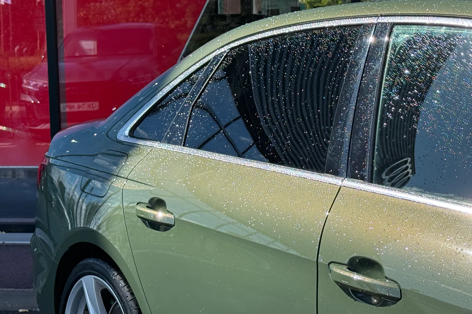 Audi A4 thumbnail image number 21
