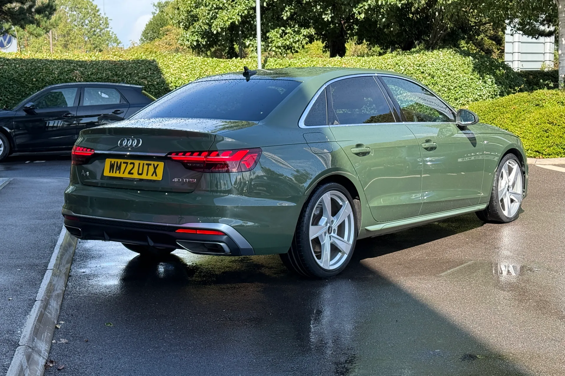 Audi A4 thumbnail image number 22