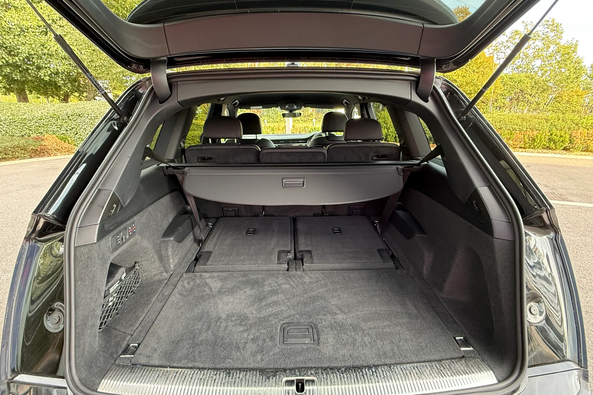 Audi Q7 thumbnail image number 47