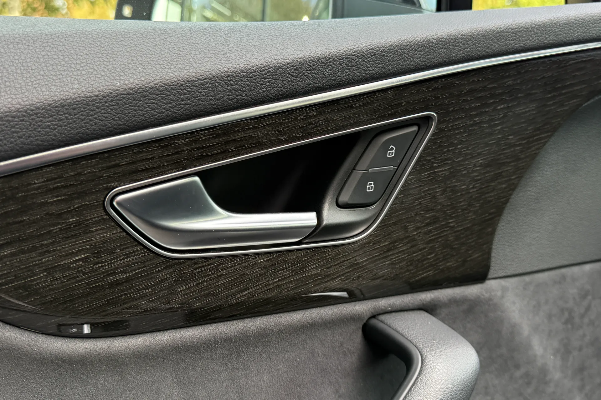 Audi Q7 thumbnail image number 33