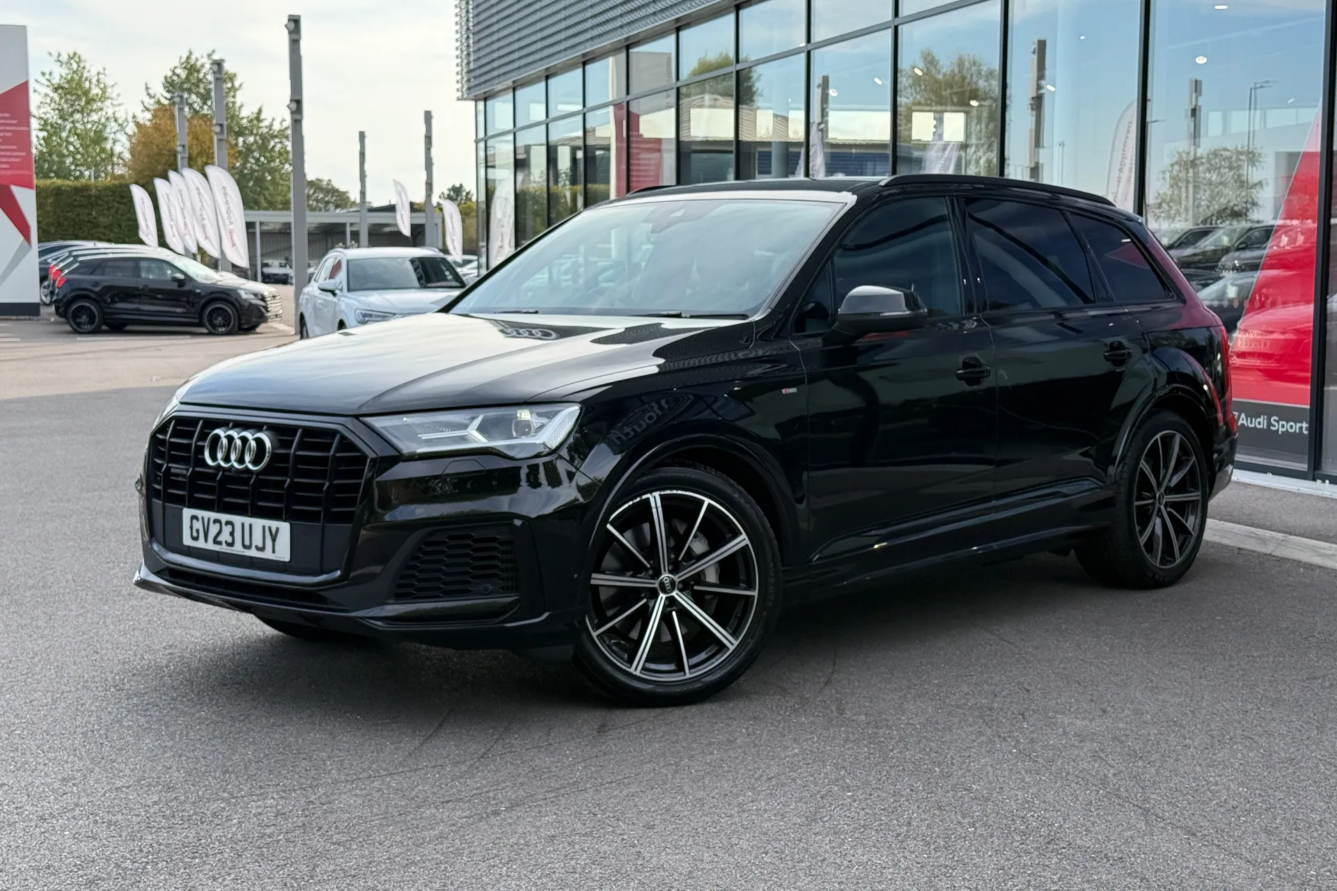 Audi Q7 thumbnail image number 6