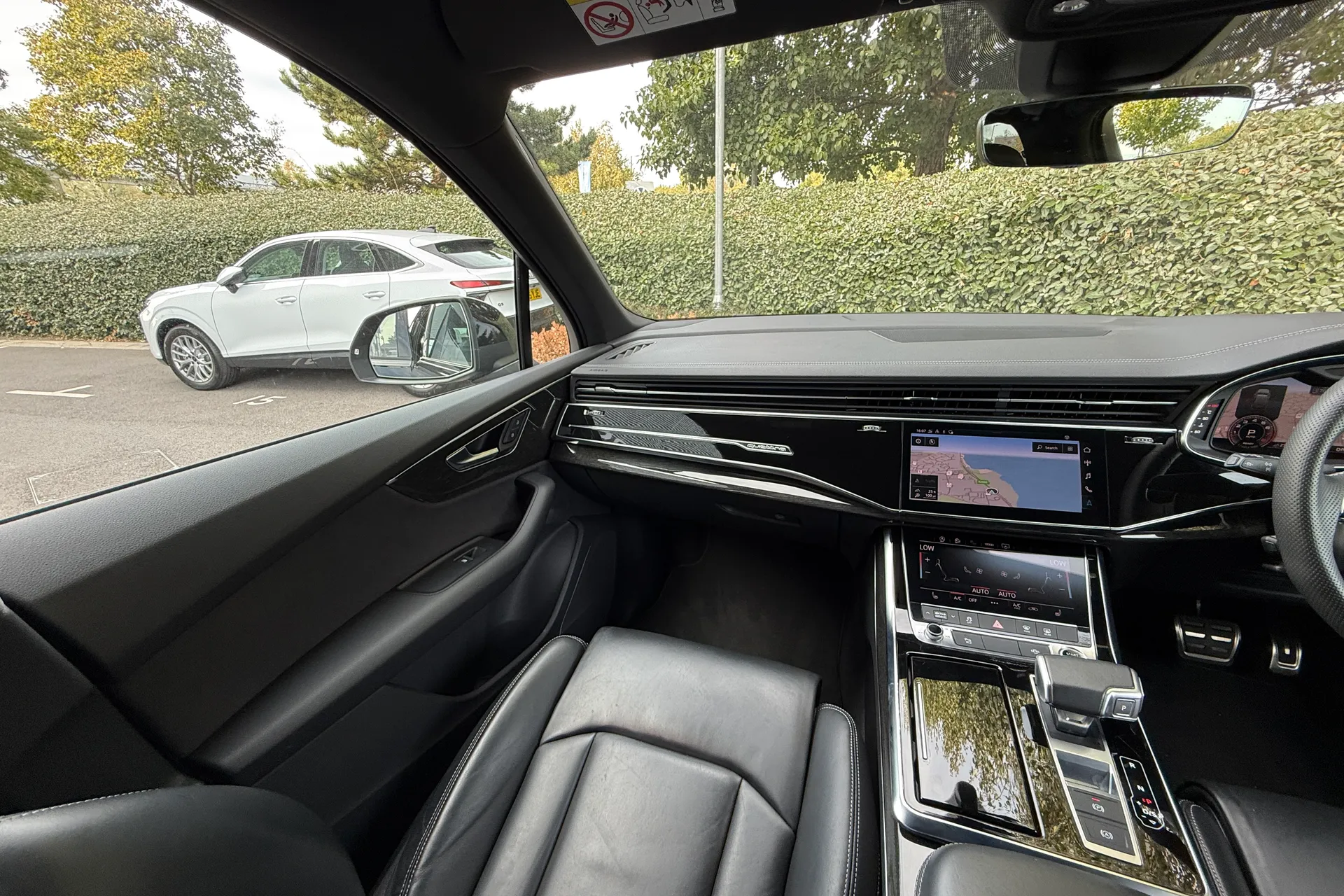 Audi Q7 thumbnail image number 53