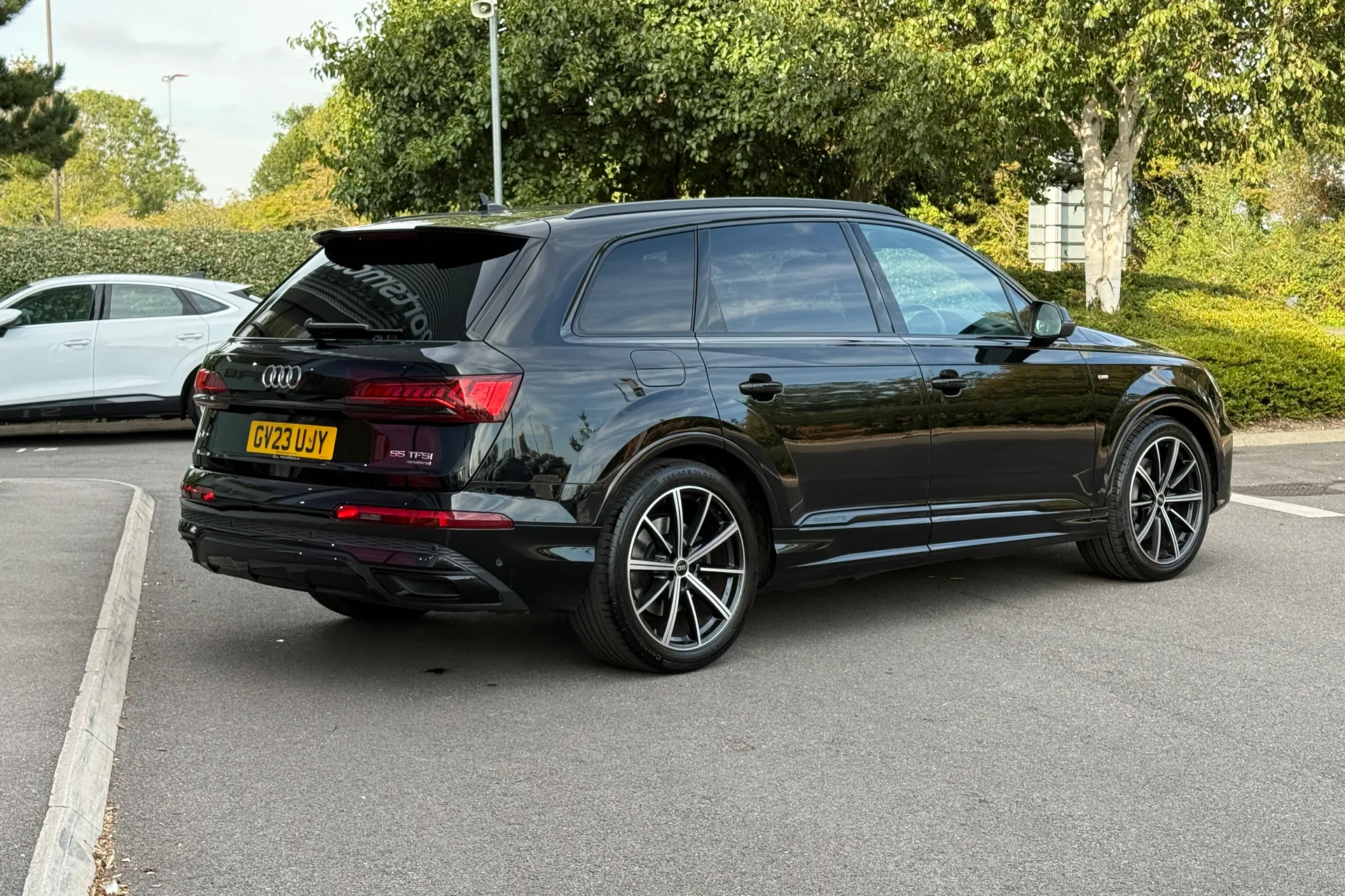 Audi Q7 thumbnail image number 22