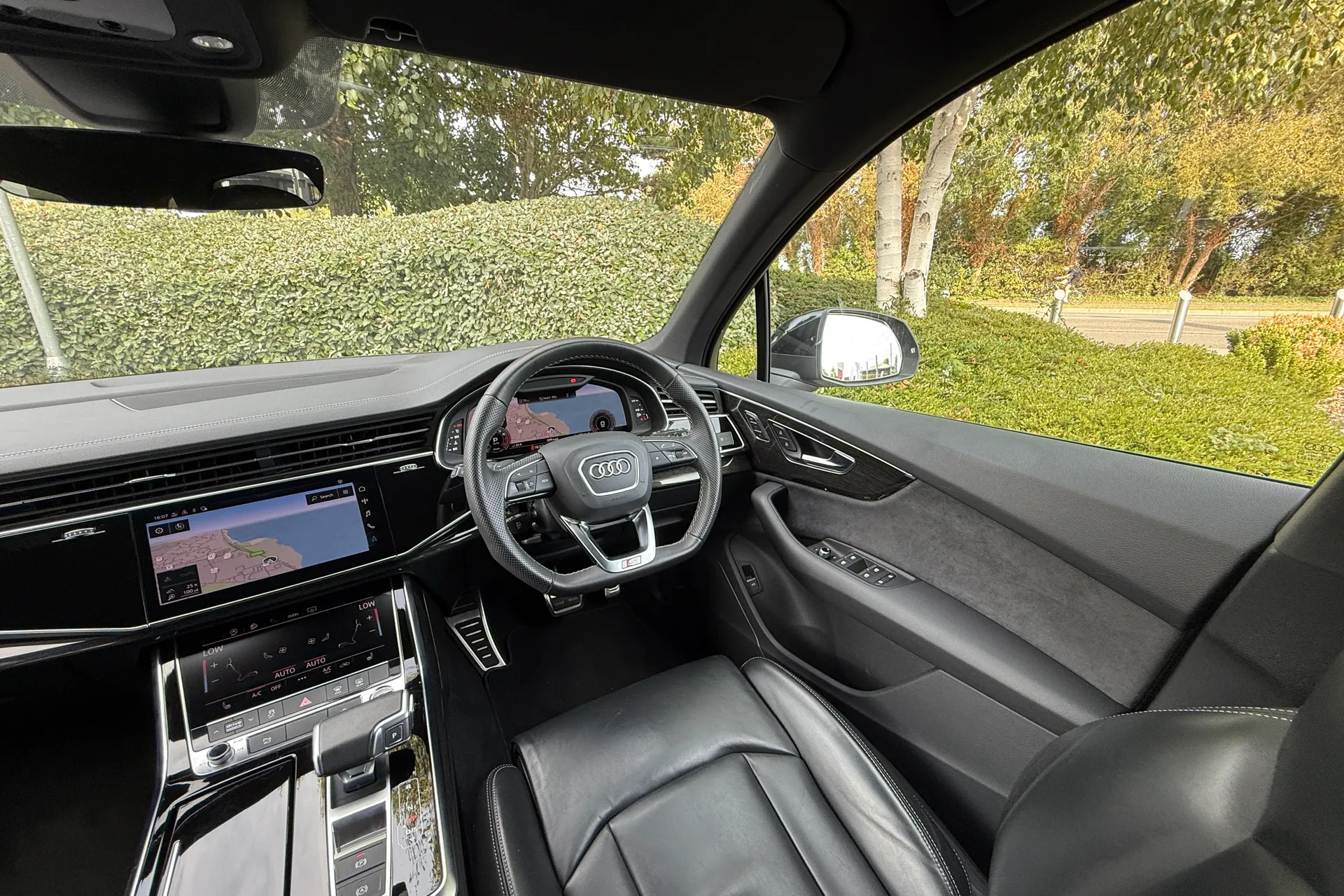 Audi Q7 thumbnail image number 54