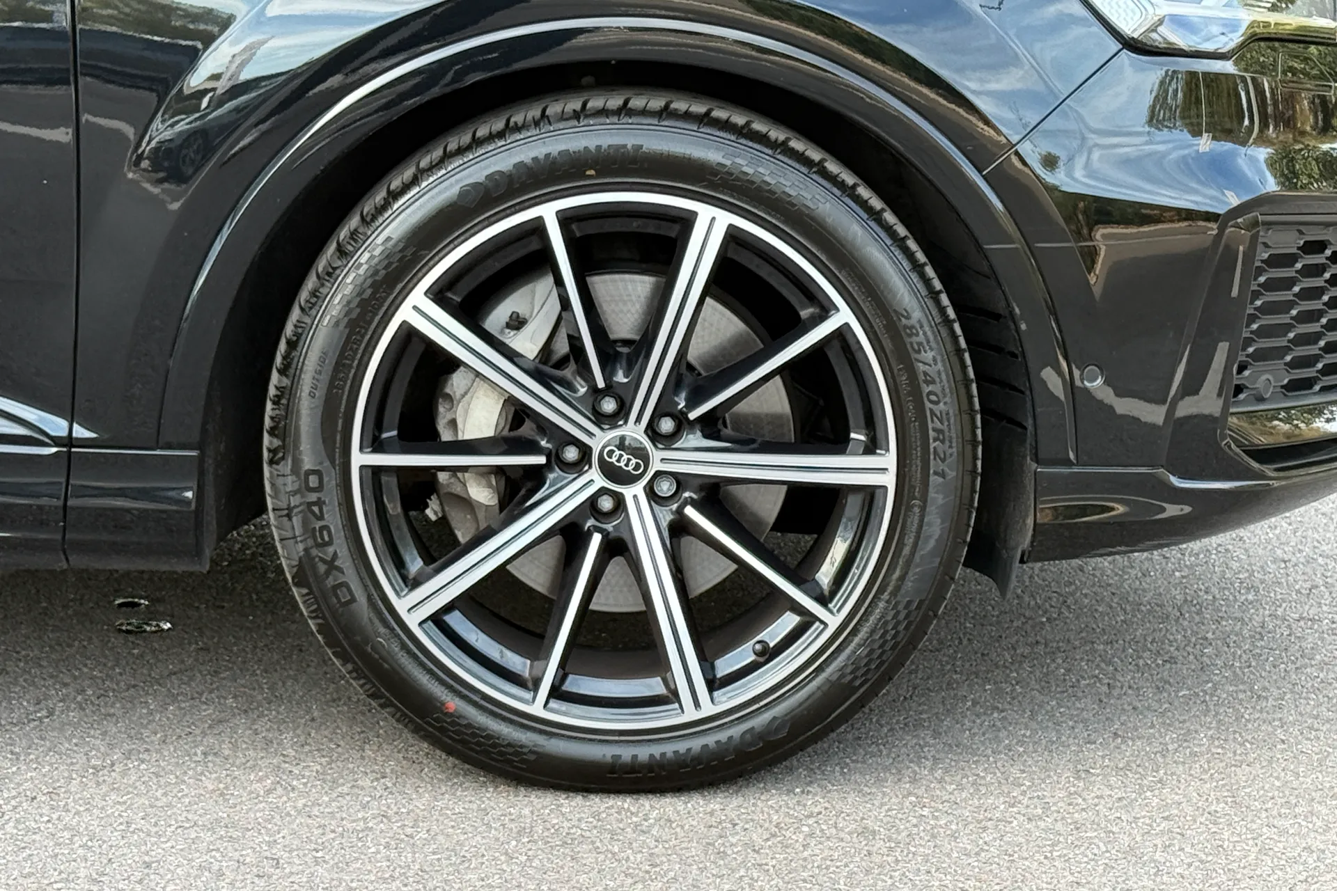 Audi Q7 thumbnail image number 20